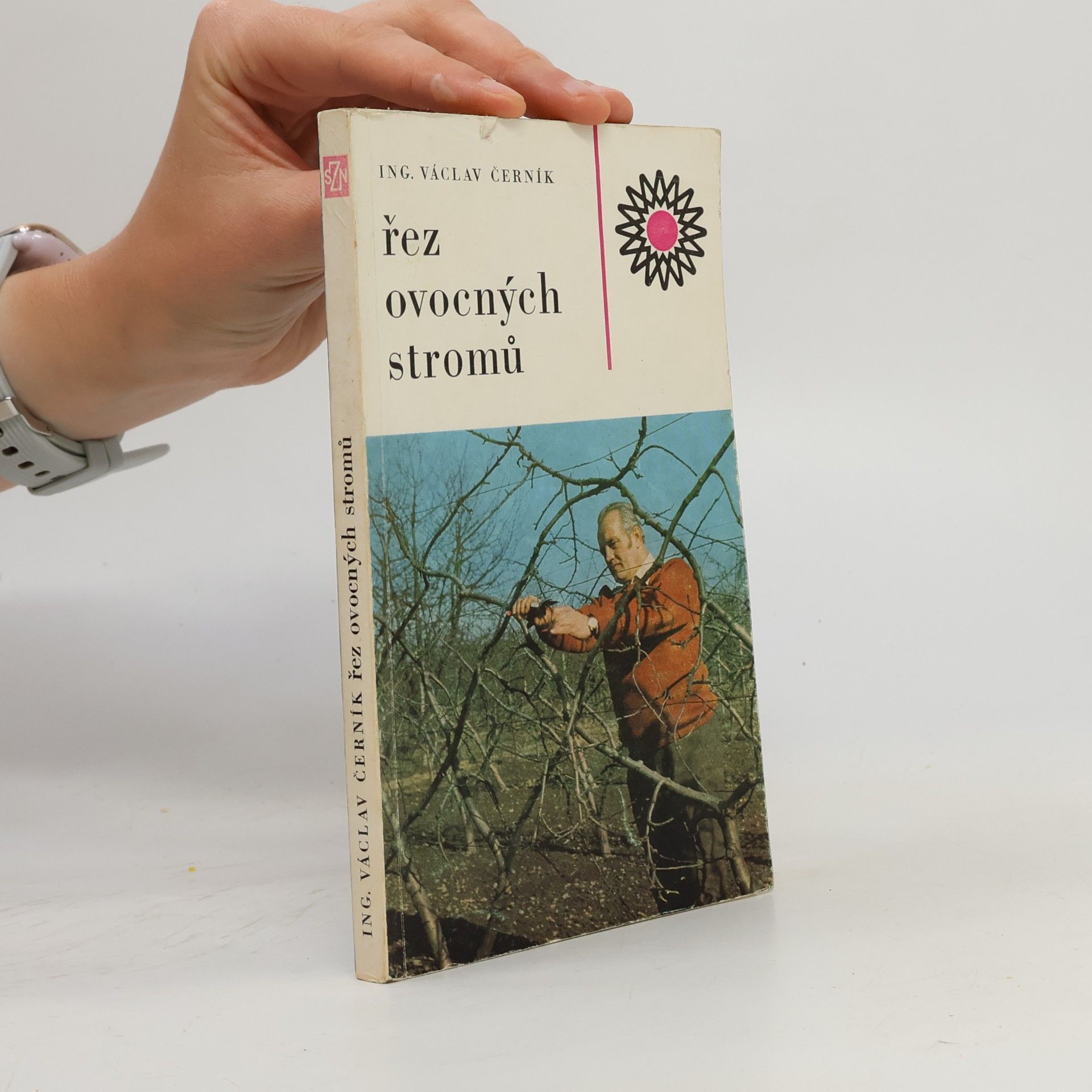 Václav Černík Řez ovocných stromů