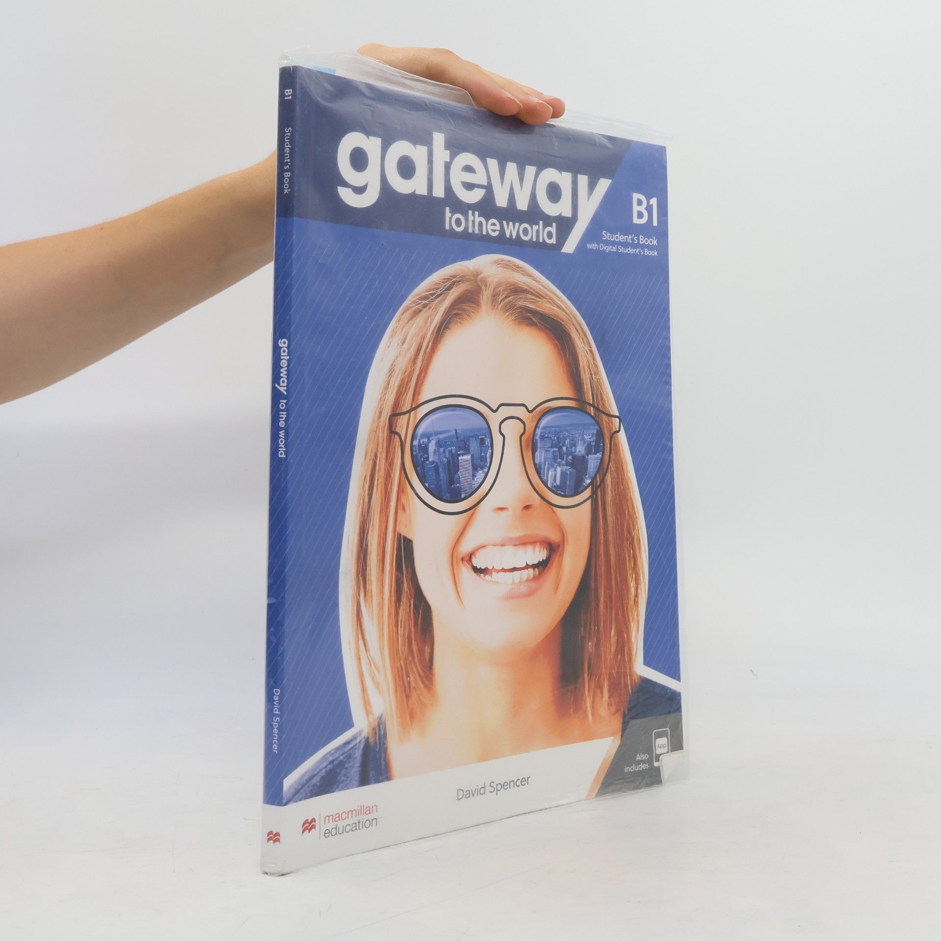 David Spencer Gateway to the World B1 SB + online MACMILLAN