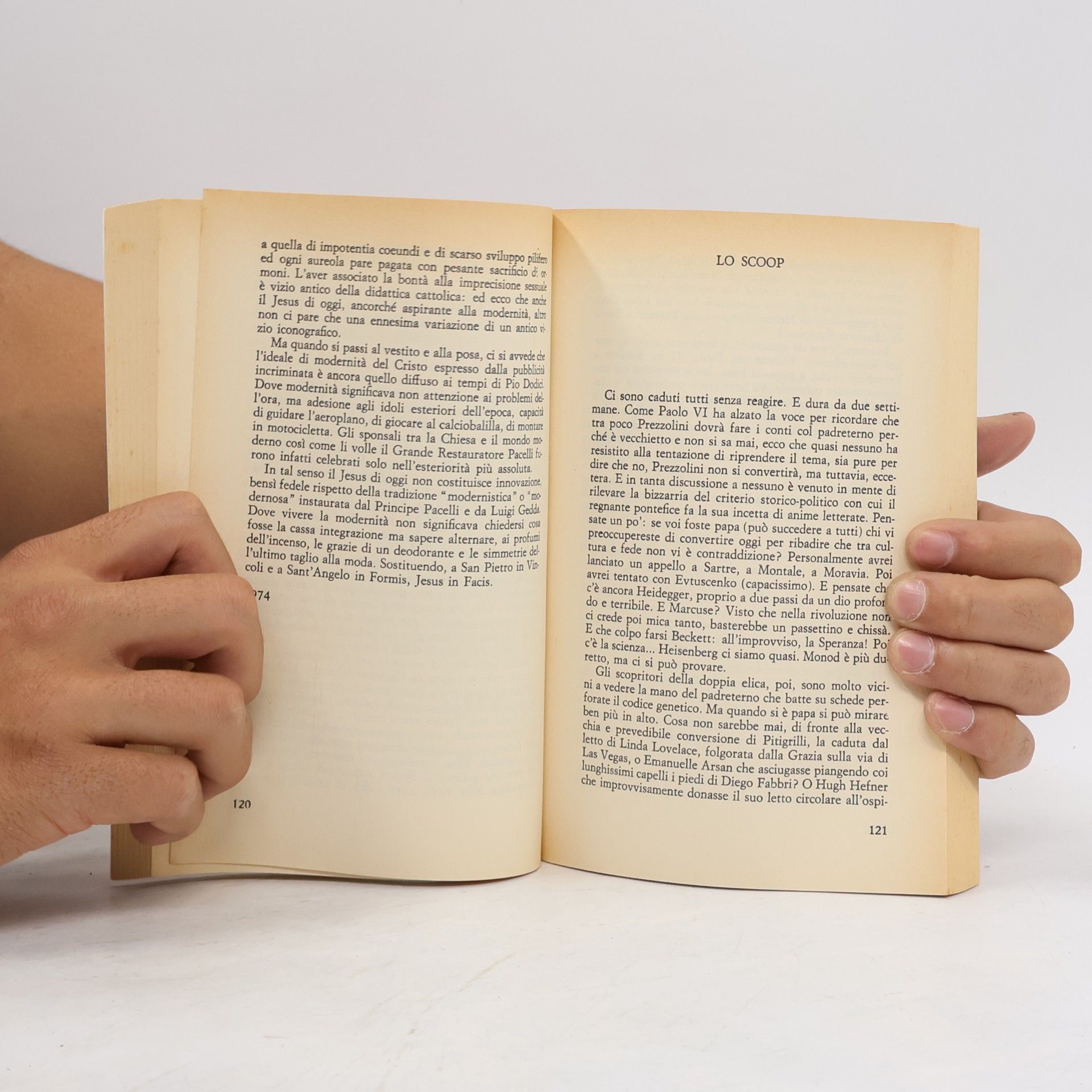 Umberto Eco Tascabili. Saggi - 93: Dalla periferia dell'impero. Cronache da un nuovo medioevo