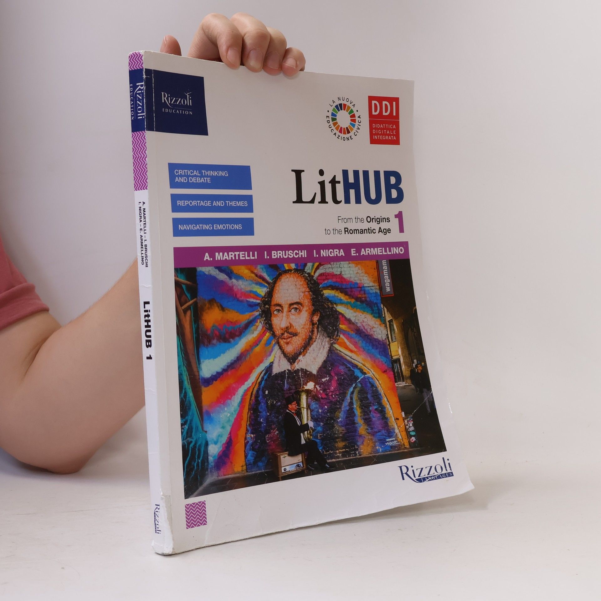Chiara Golasseni LitHUB 1