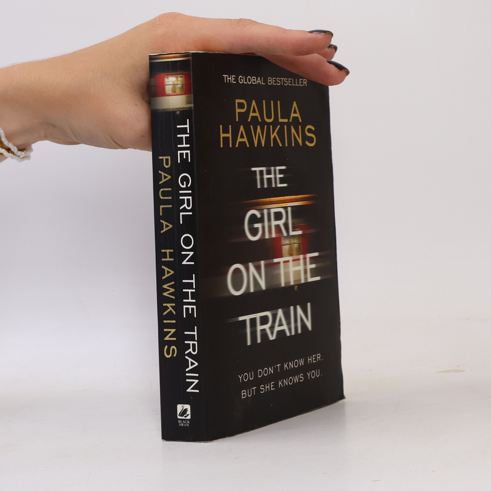 Paula Hawkins The Girl on The Train