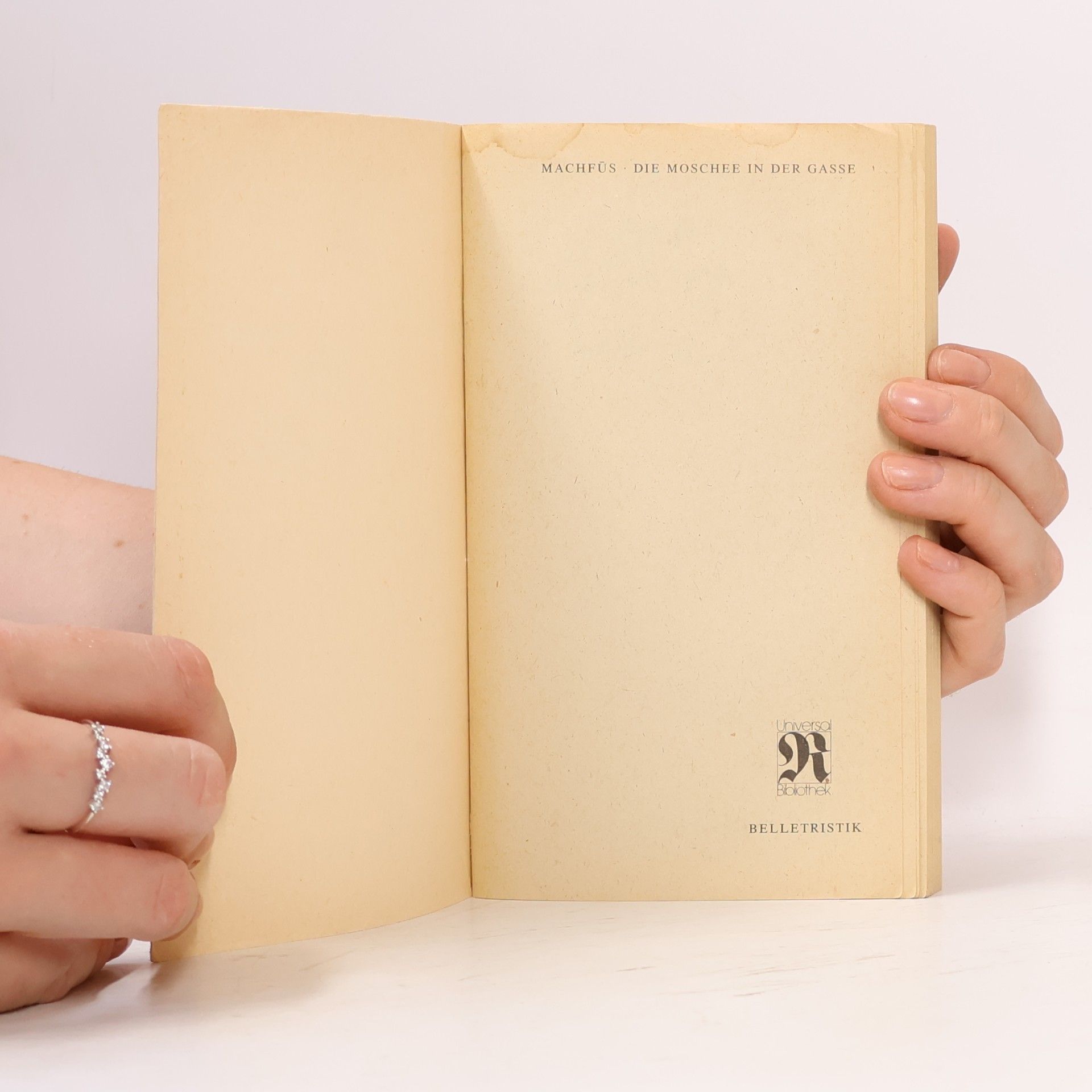 Naguib Mahfuz Reclams Universal-Bibliothek - 746: Die Moschee in der Gasse