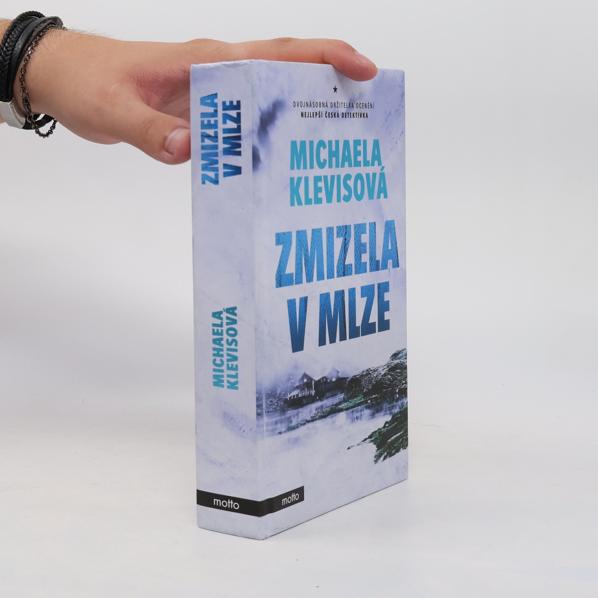 Michaela Klevisová Zmizela v mlze