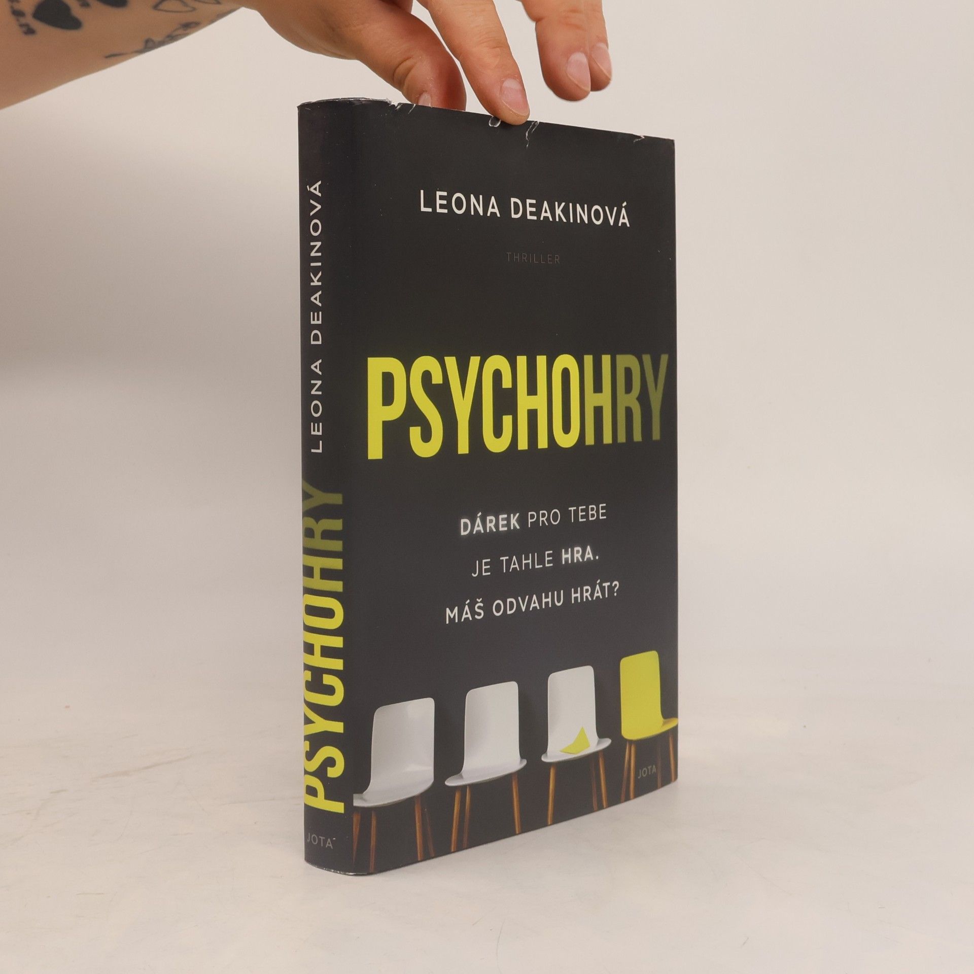 Leona Deakin Psychohry