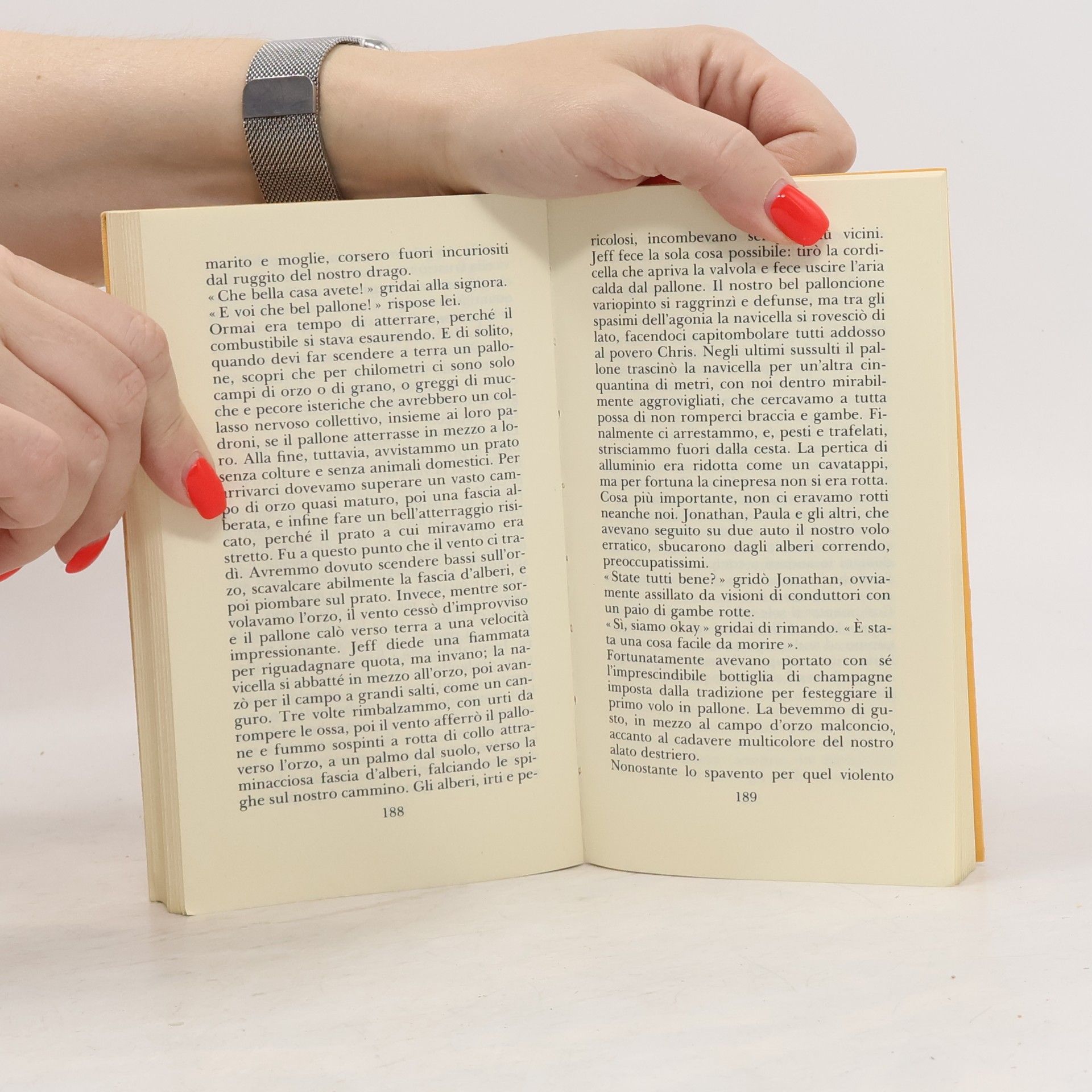 Gabriella Luzzani Piccola biblioteca Adelphi - 338: Il naturalista a quattro zampe