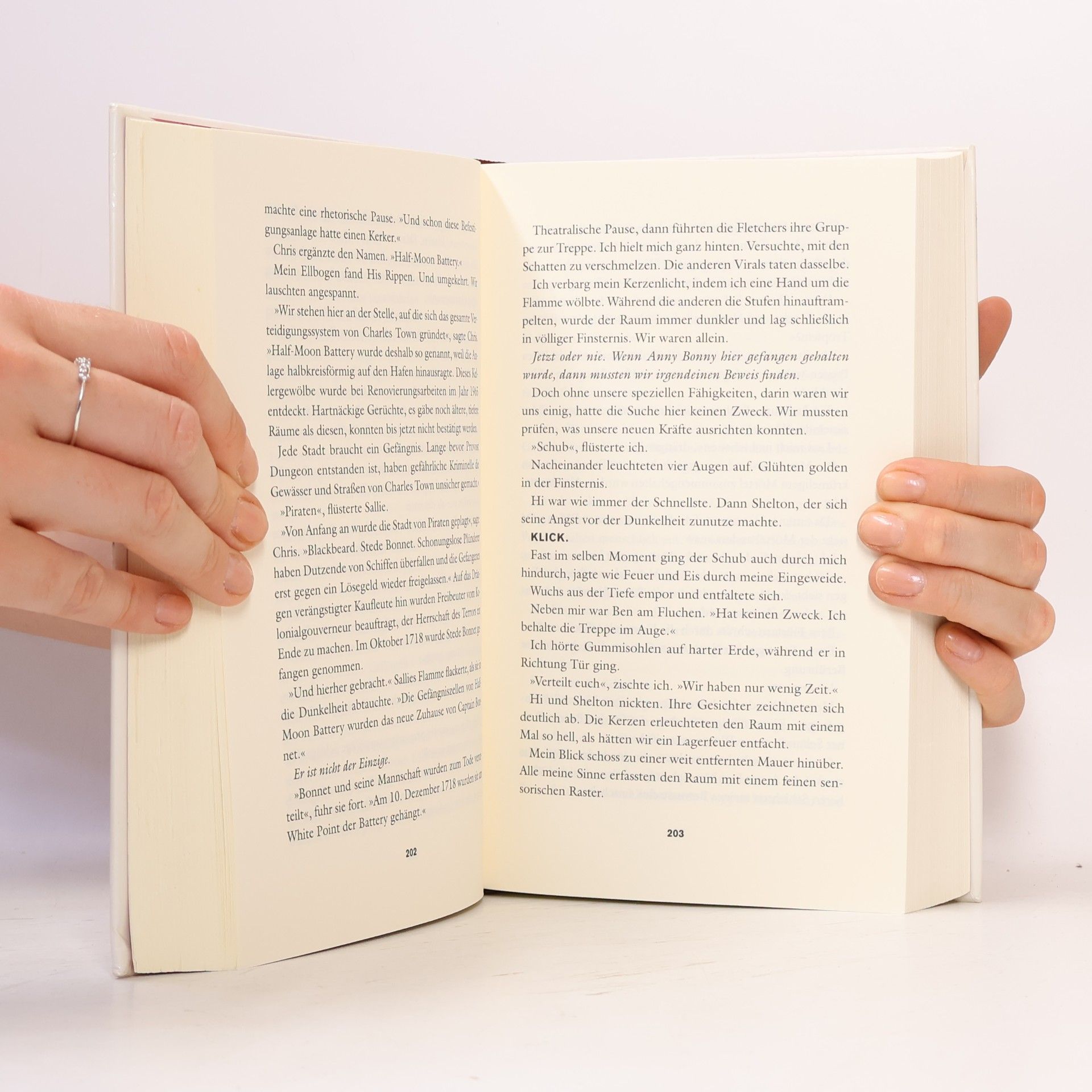 Kathy Reichs Virals