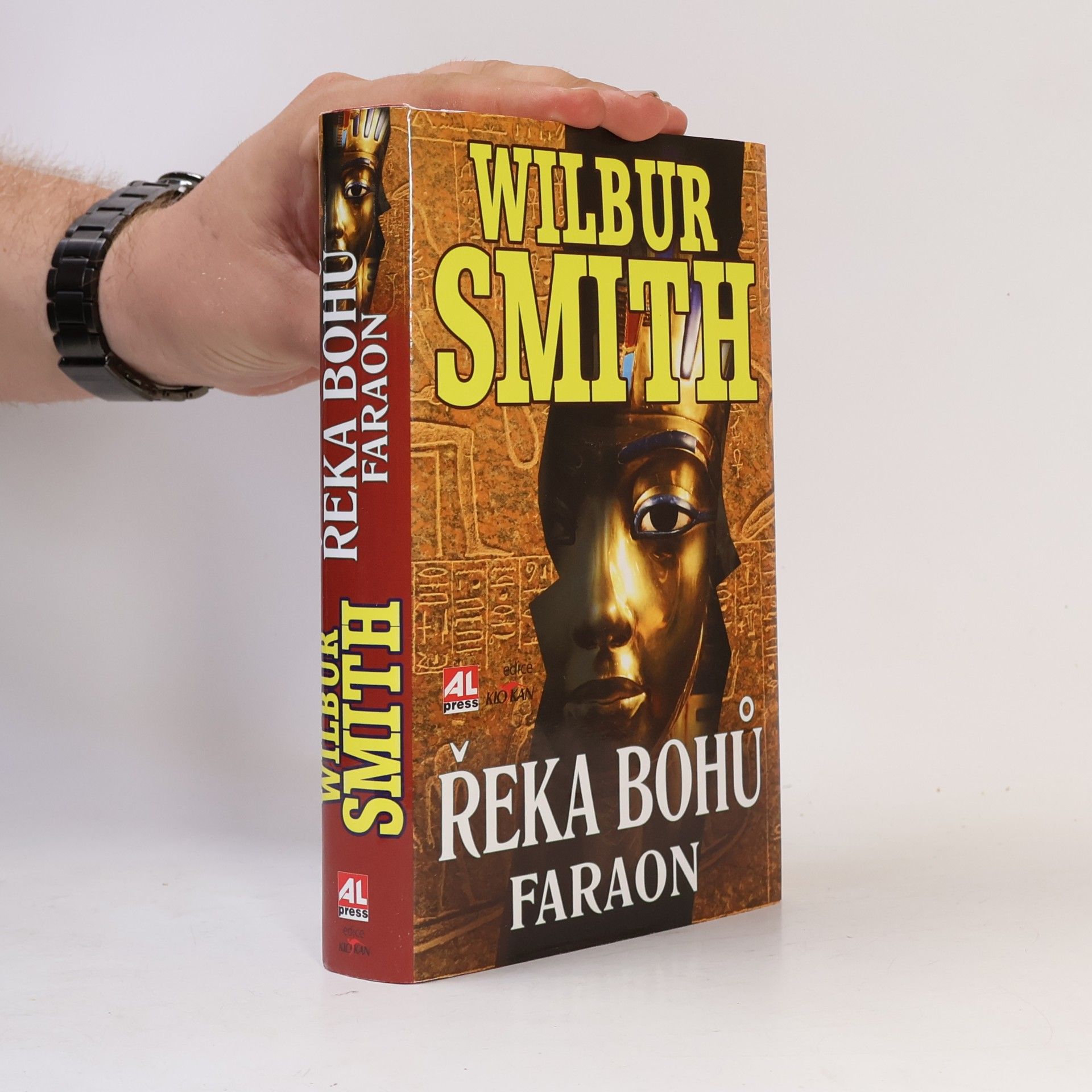 Wilbur A. Smith Řeka bohů 6. Faraon