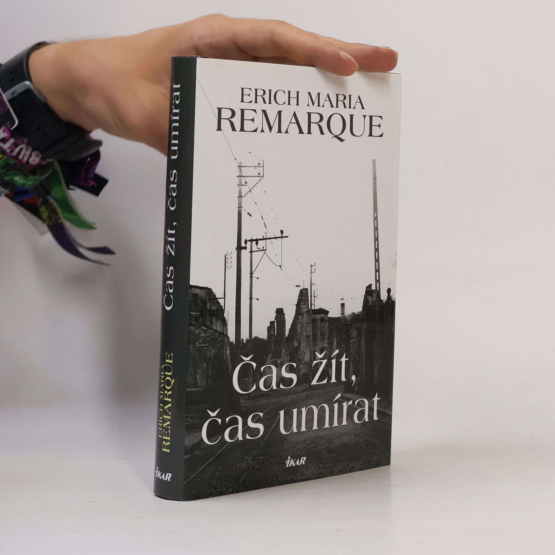 Erich Maria Remarque Čas žít, čas umírat