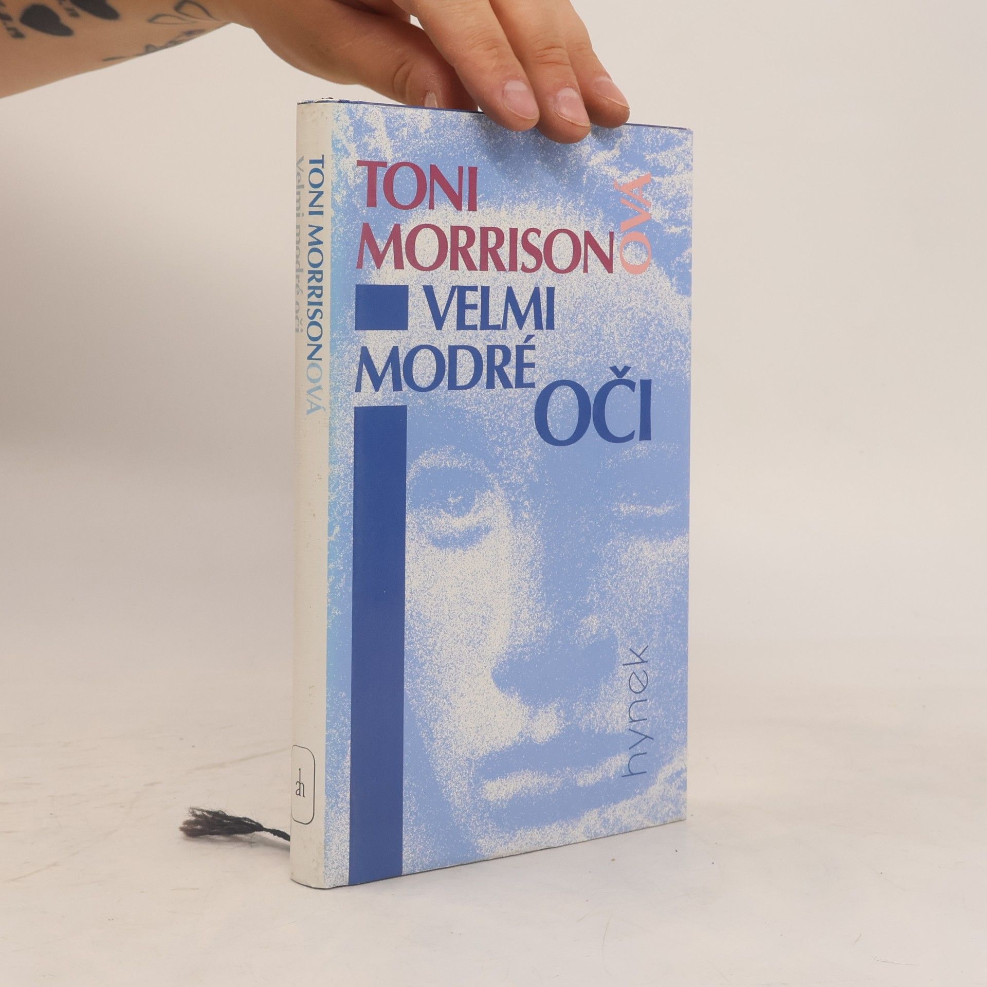Toni Morrisonová Velmi modré oči