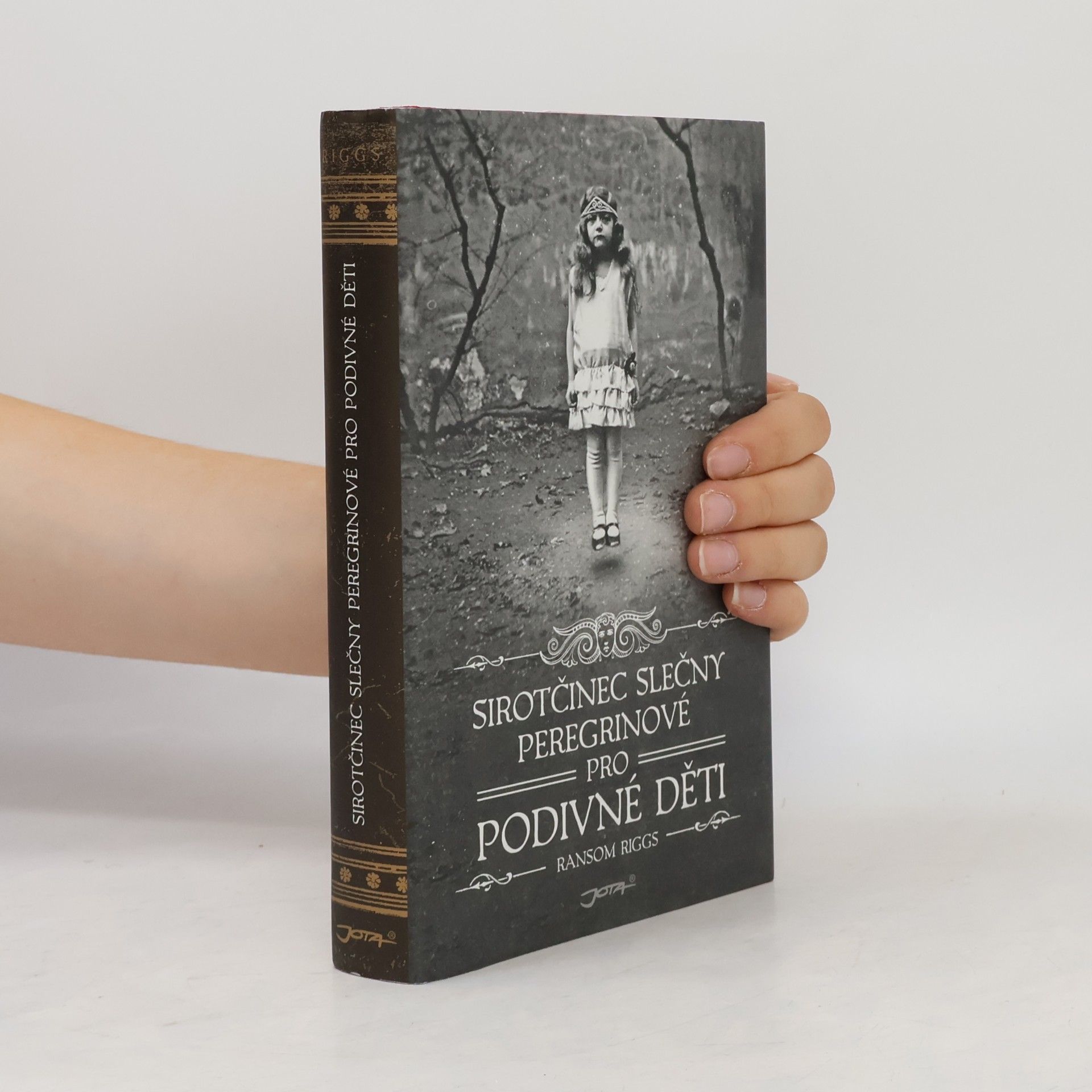 Ransom Riggs Sirotčinec slečny Peregrinové pro podivné děti