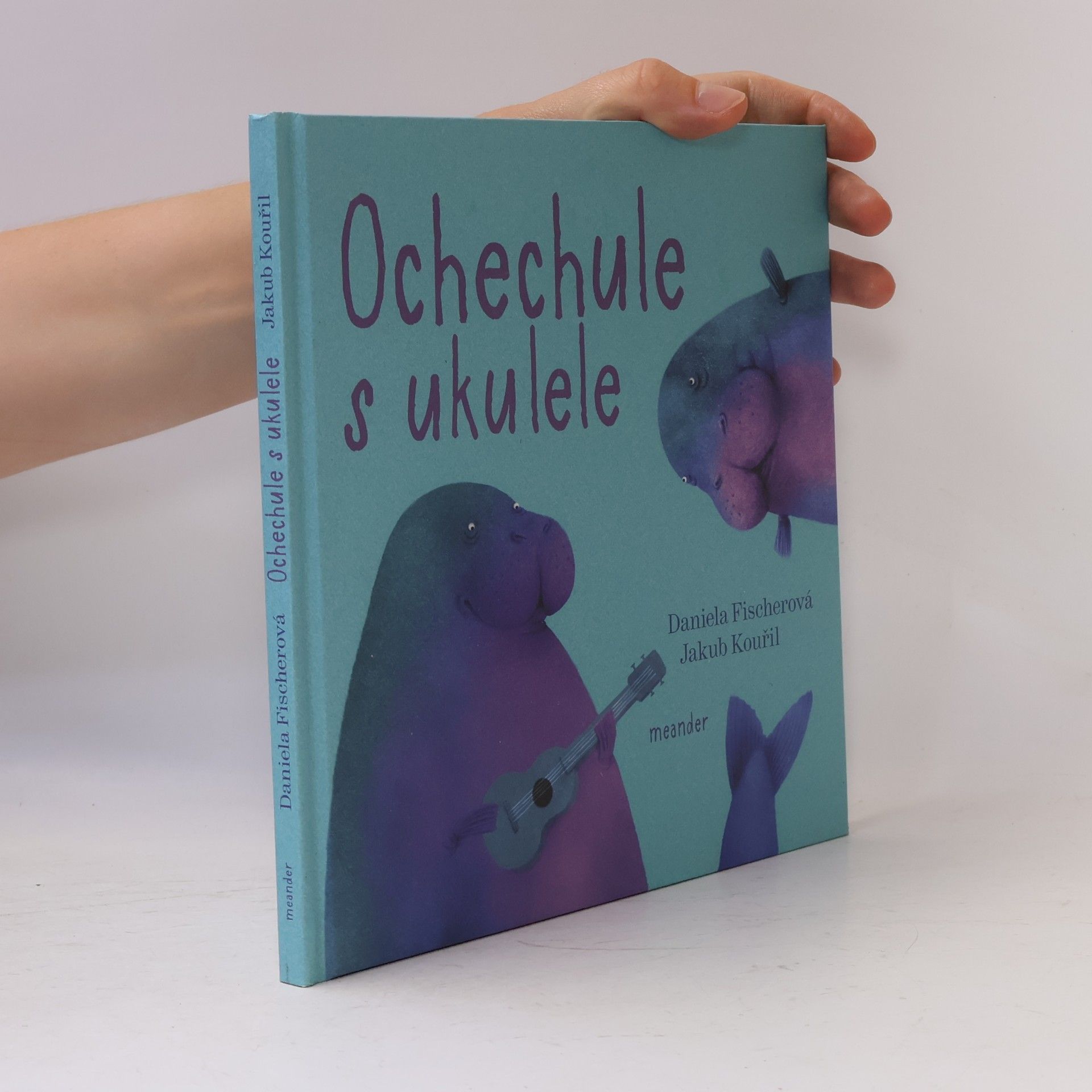 Ochechule s ukulele