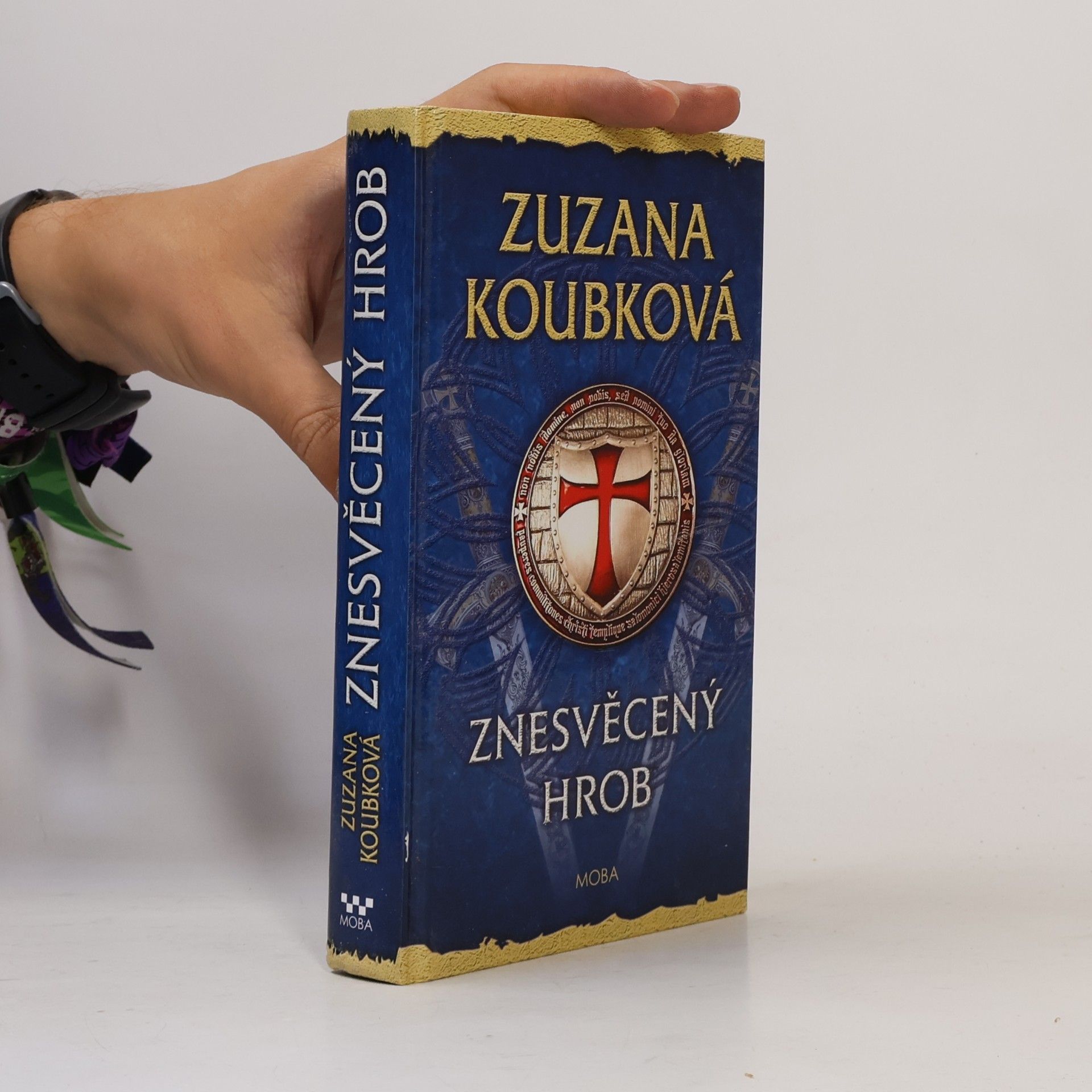 Zuzana Koubková Znesvěcený hrob