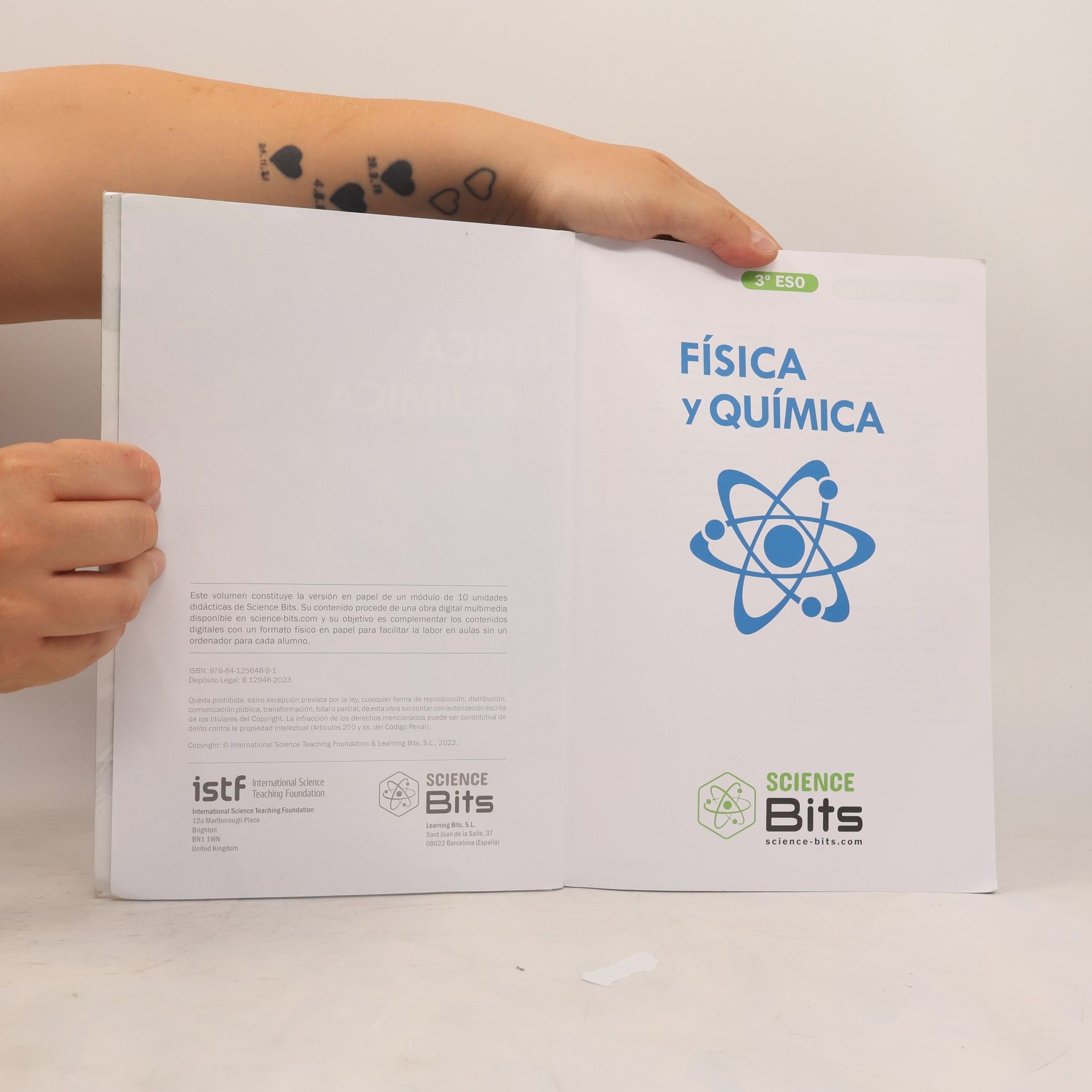 Learning Bits, S.L. Física y química 3 ESO