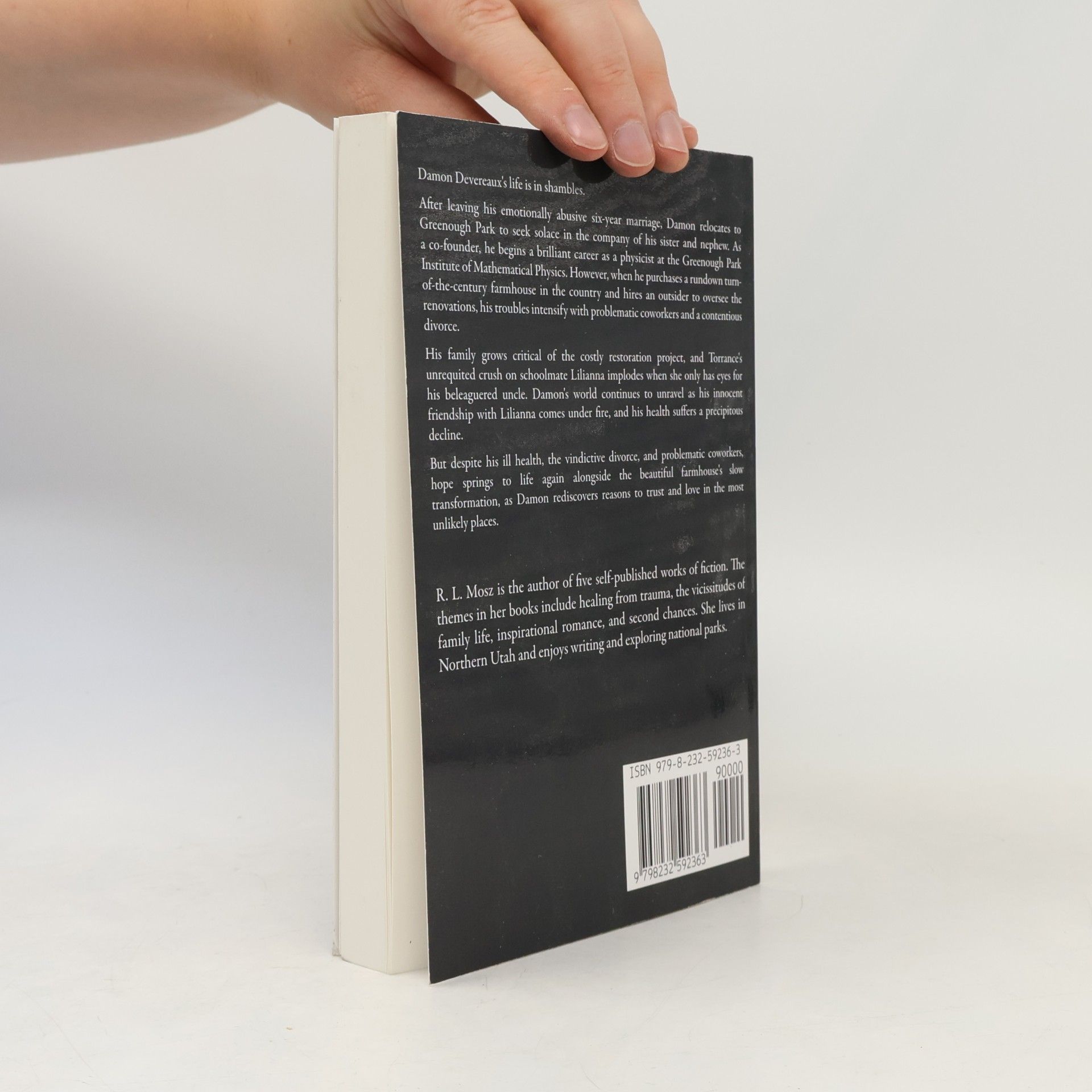 Mosz, R. L. The Other Ones: A Tale of Family Turmoil