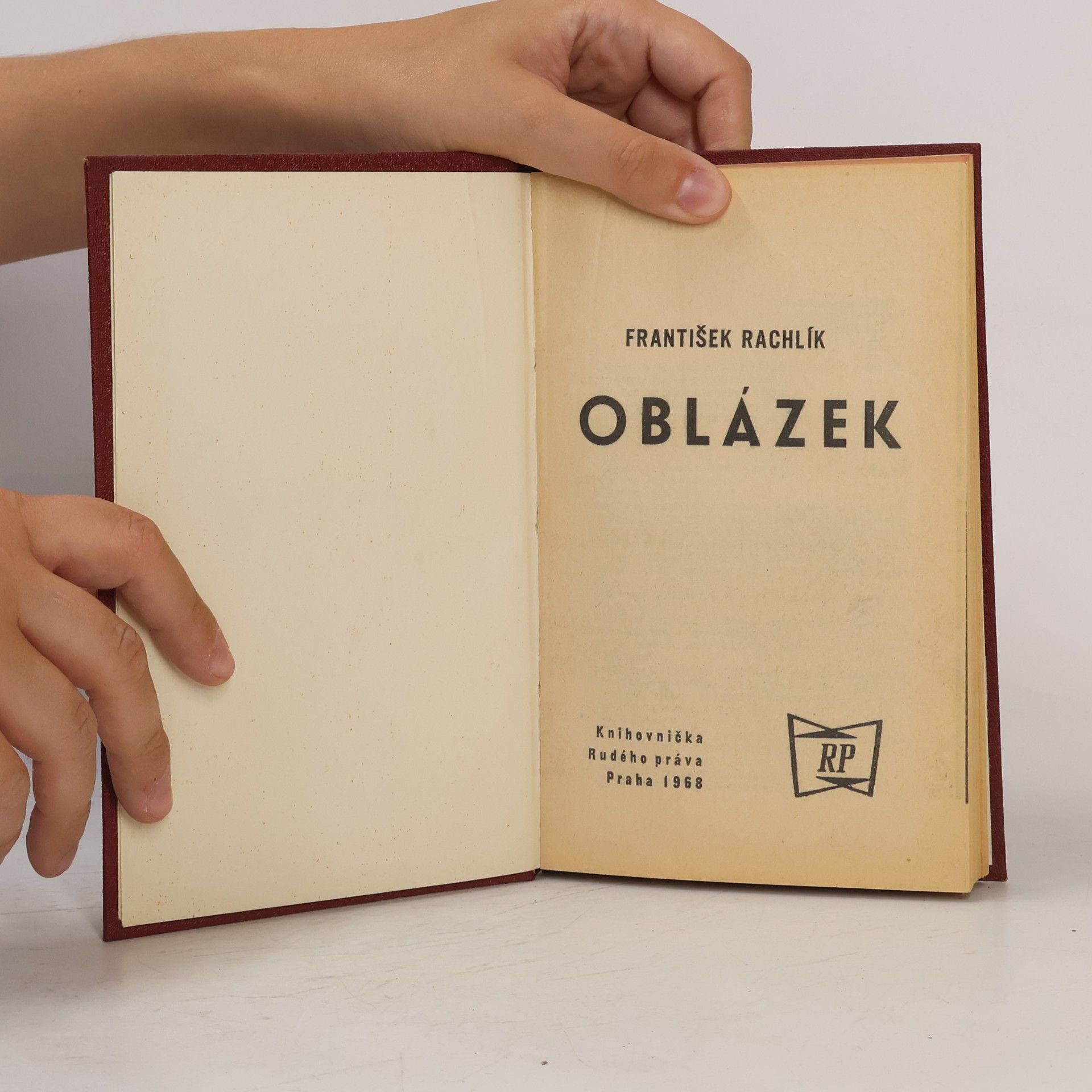 František Rachlík Oblázek