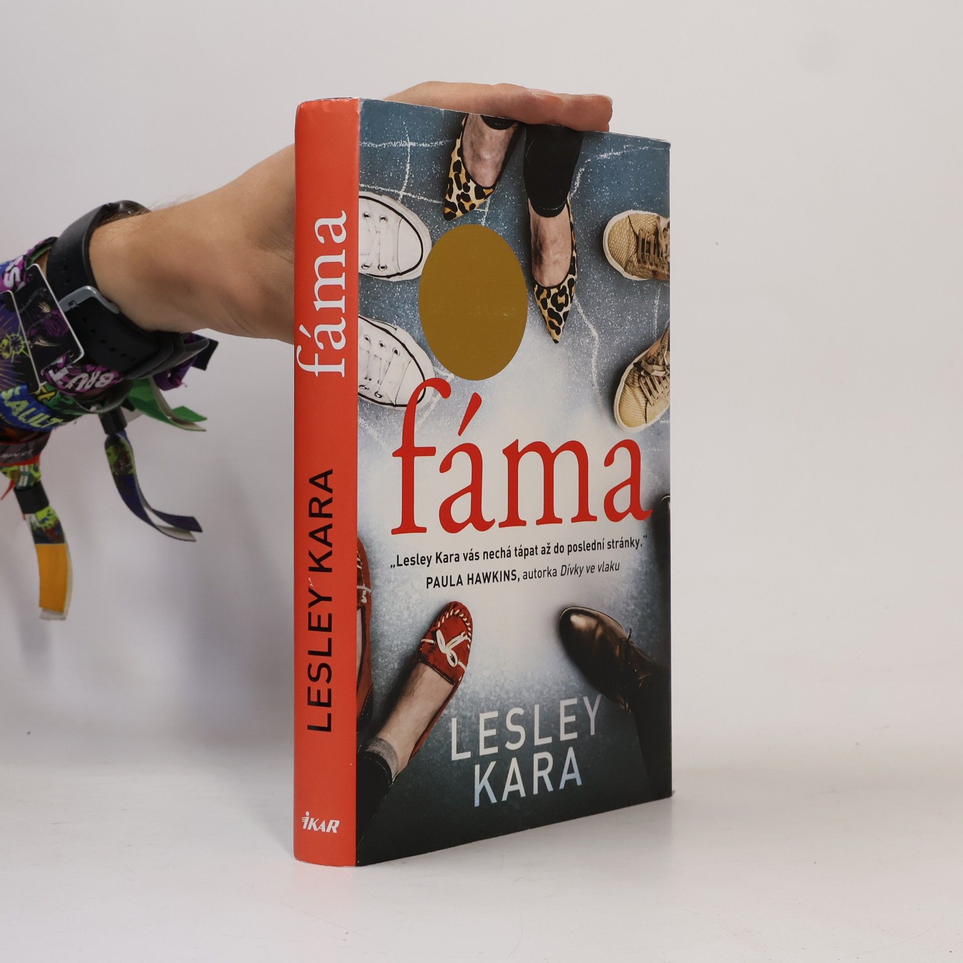 Lesley Kara Fáma