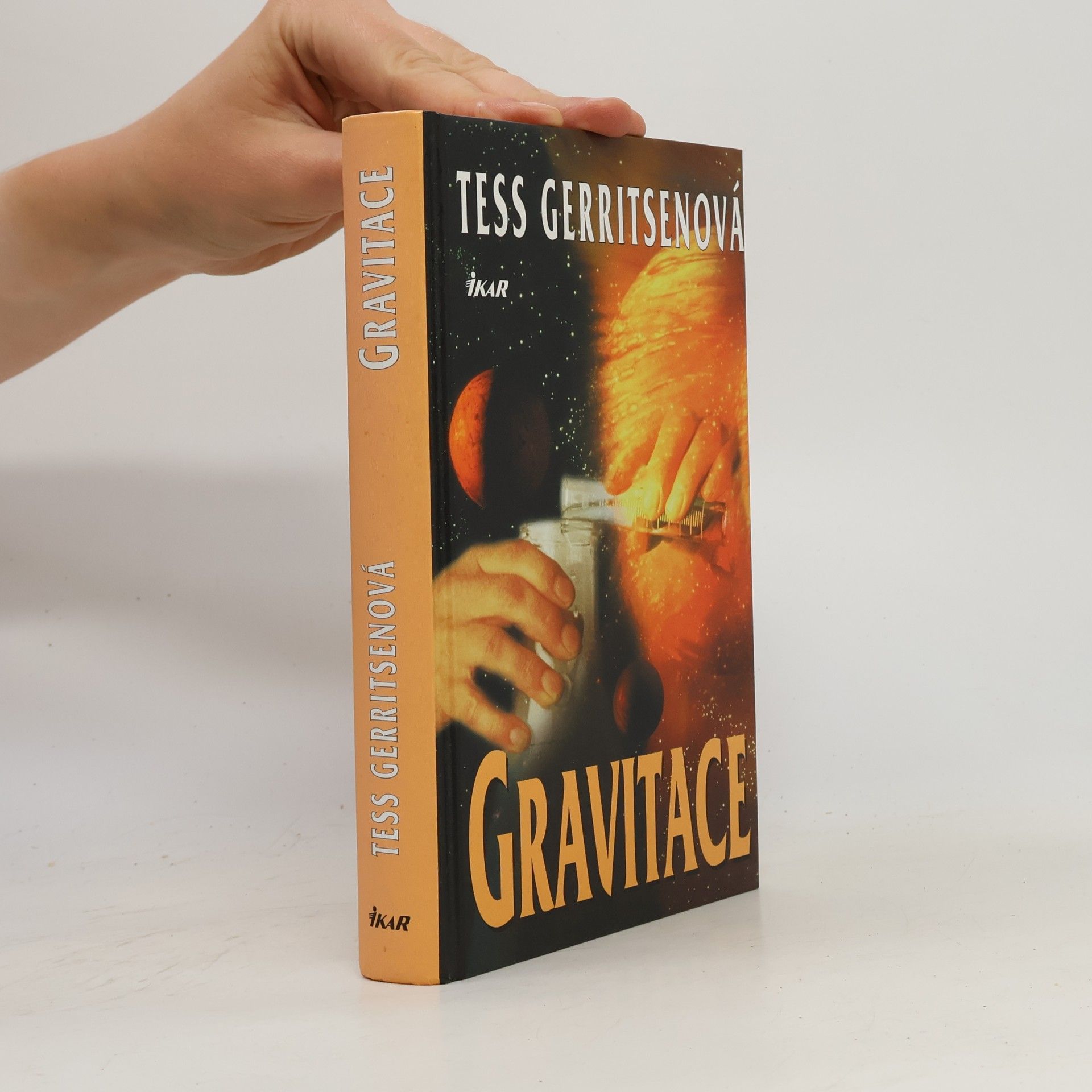 Tess Gerritsen Gravitace