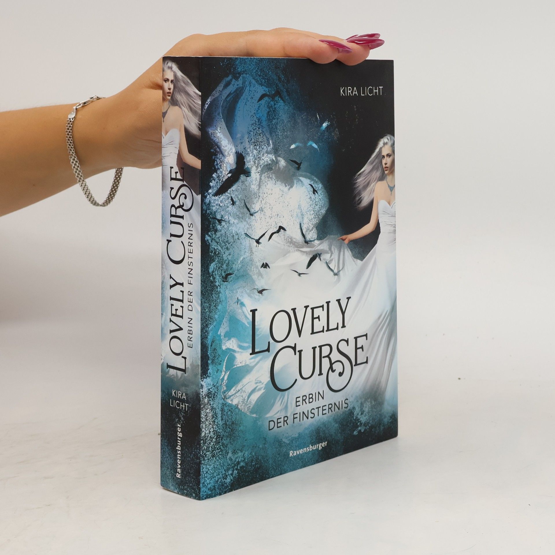 Kira Licht Lovely Curse. Erbin der Finsternis