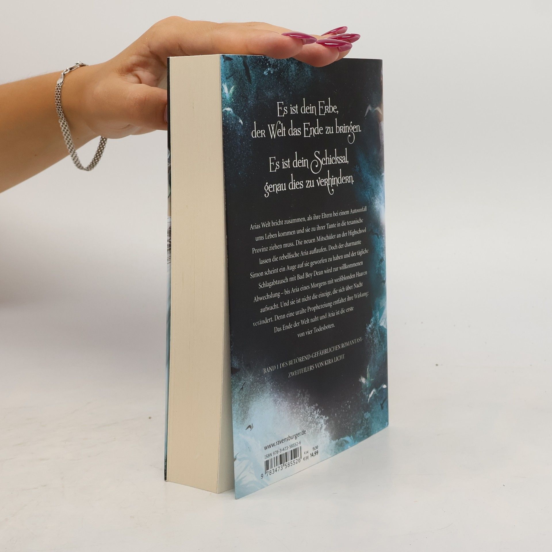 Kira Licht Lovely Curse. Erbin der Finsternis