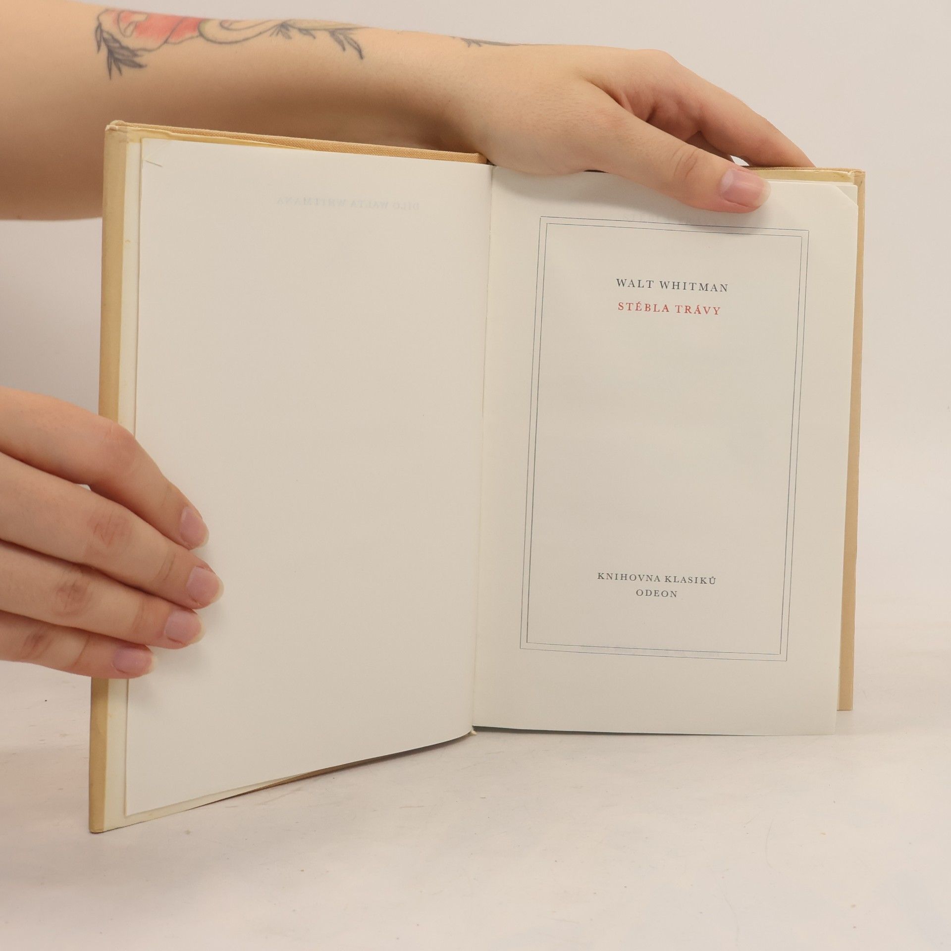 Walt Whitman Stébla trávy
