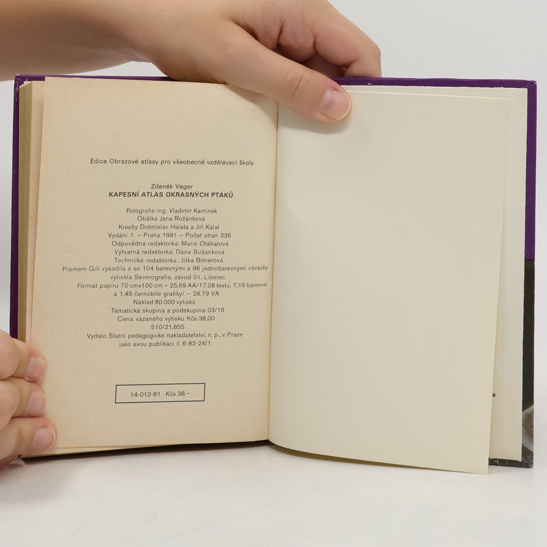 Zdeněk Veger Kapesní atlas okrasných ptáků