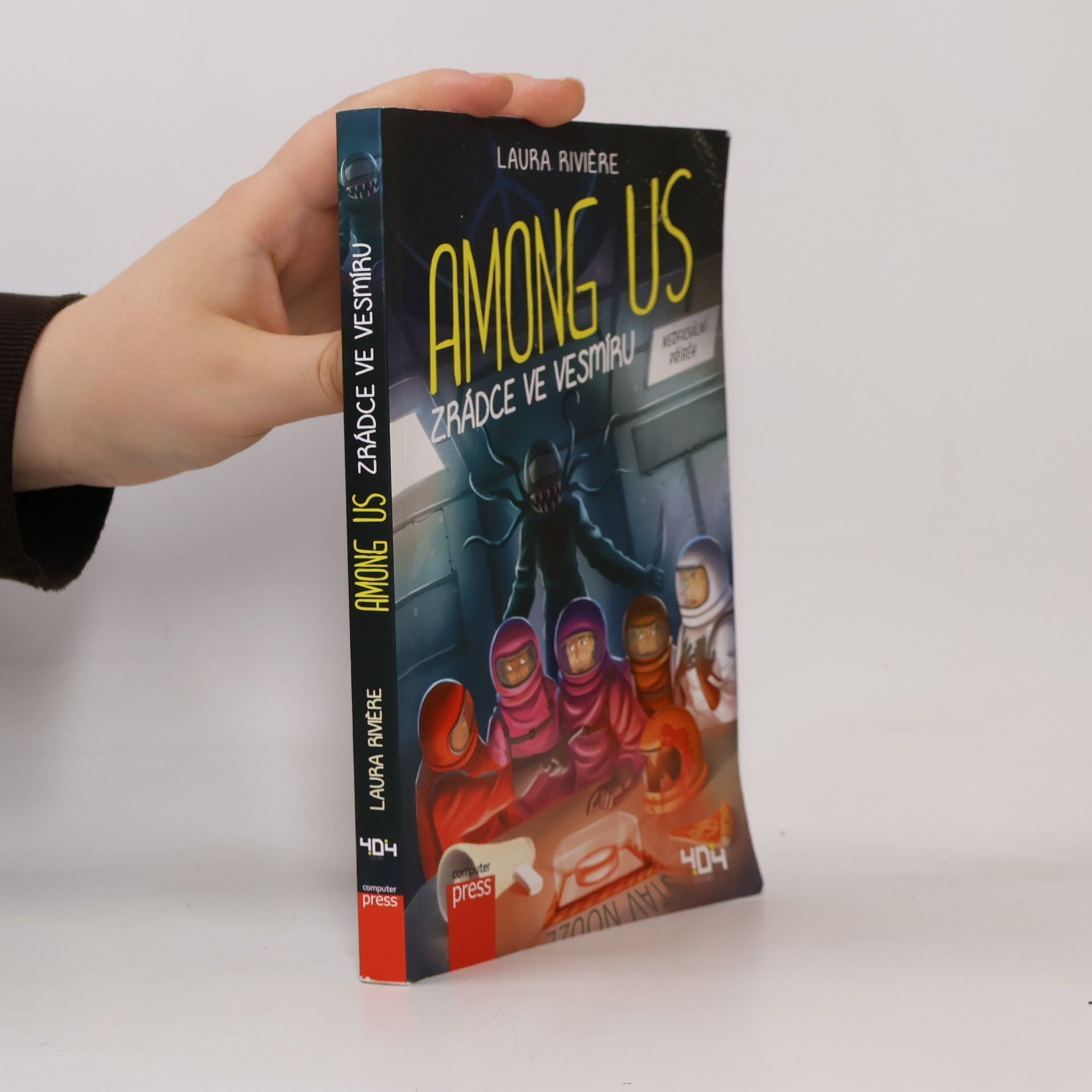 Laura Rivière Among us. Zrádce ve vesmíru