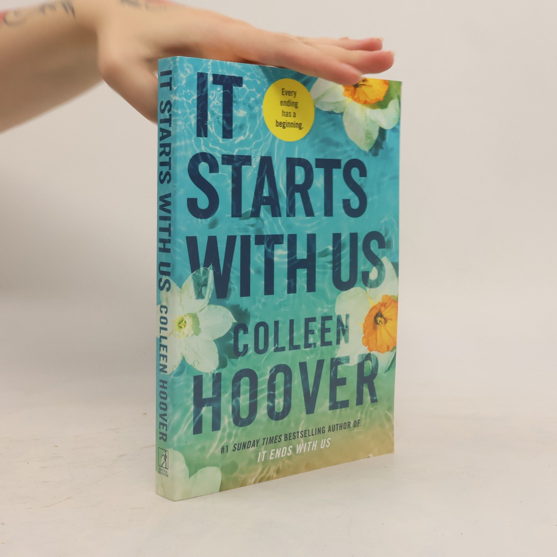 Colleen Hoover It Starts With Us