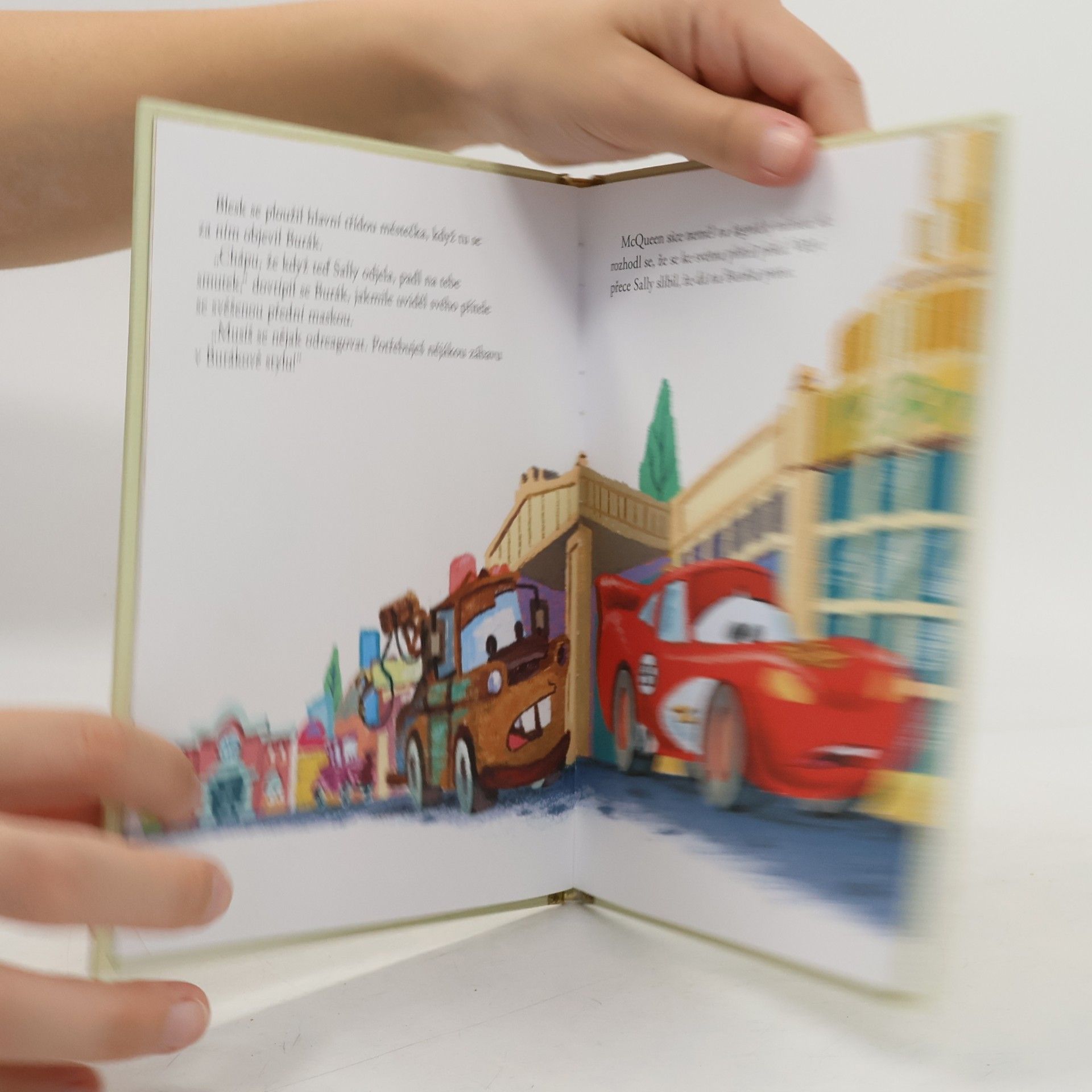 Autores varios Zlatá sbírka pohádek 65. Auta. Dohlížení na Buráka