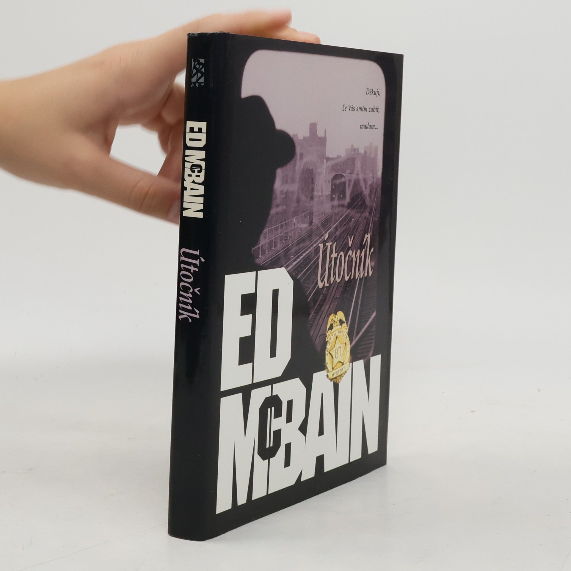Ed McBain Útočník: Román z 87. revíru