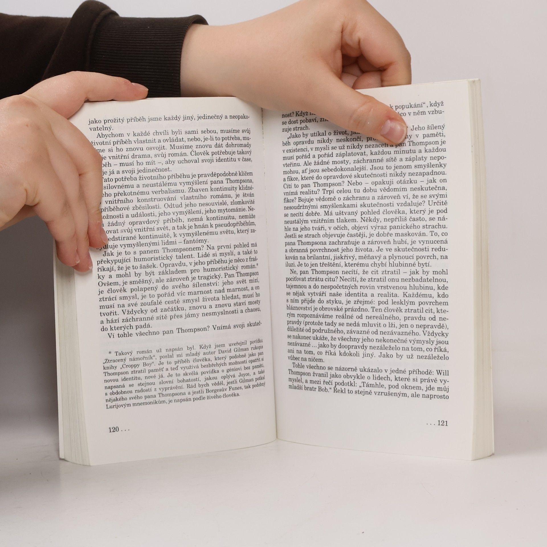 Oliver Sacks Muž, který si pletl manželku s kloboukem
