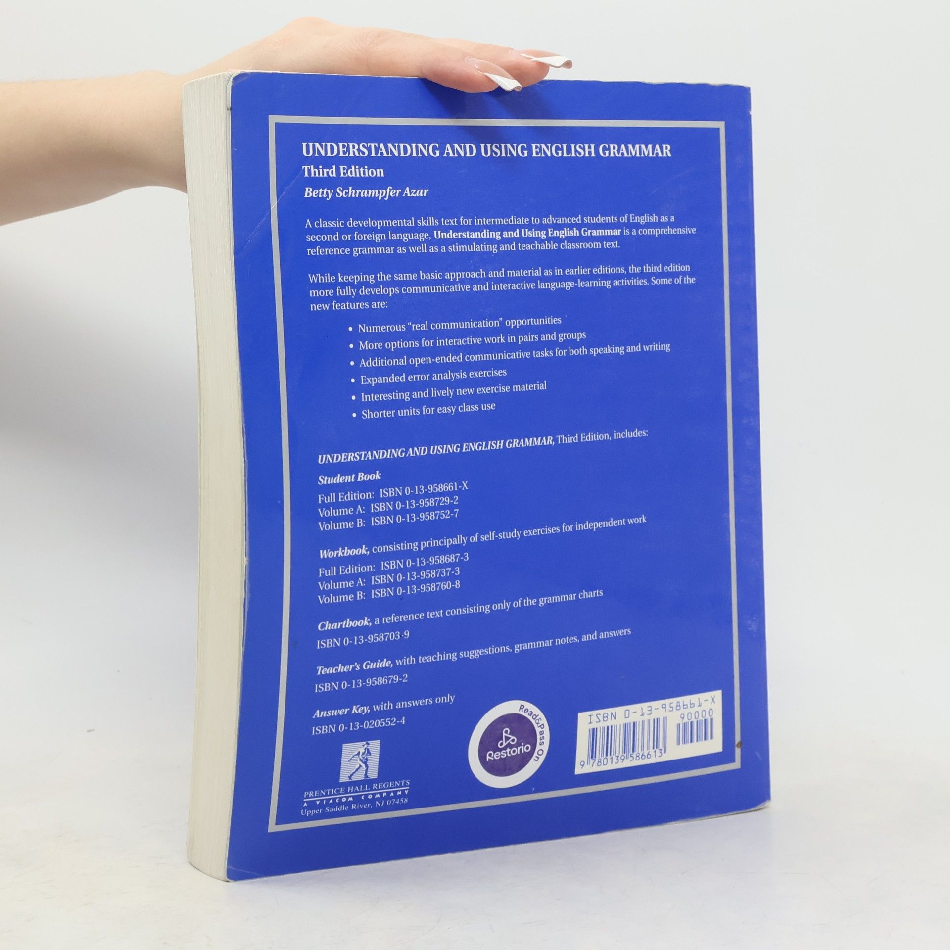 Betty Schrampfer Azar Understanding and using English grammar - Third Edition