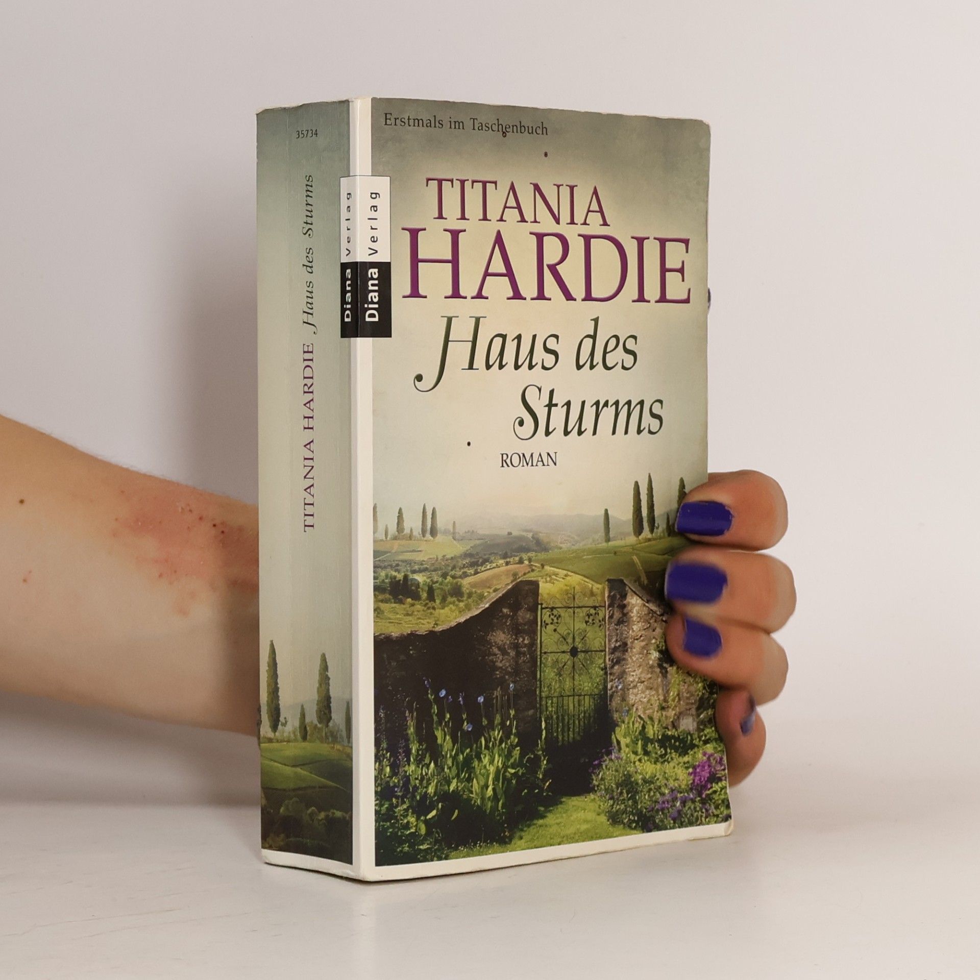 Titania Hardie Haus des Sturms