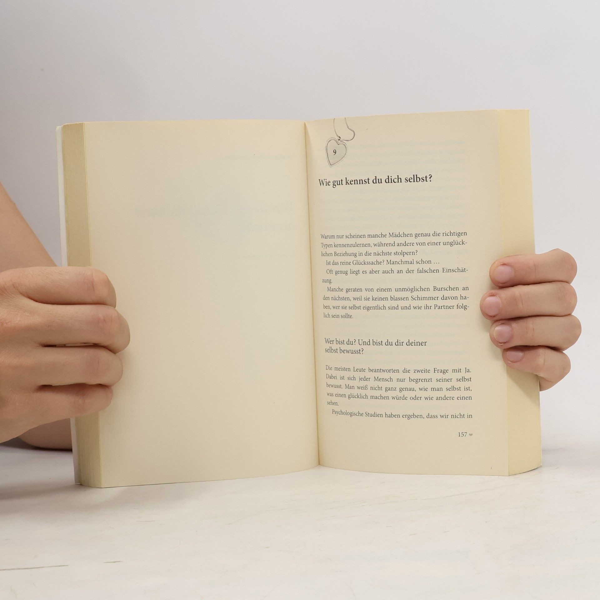 Louise Deacon Biss zum ersten Kuss