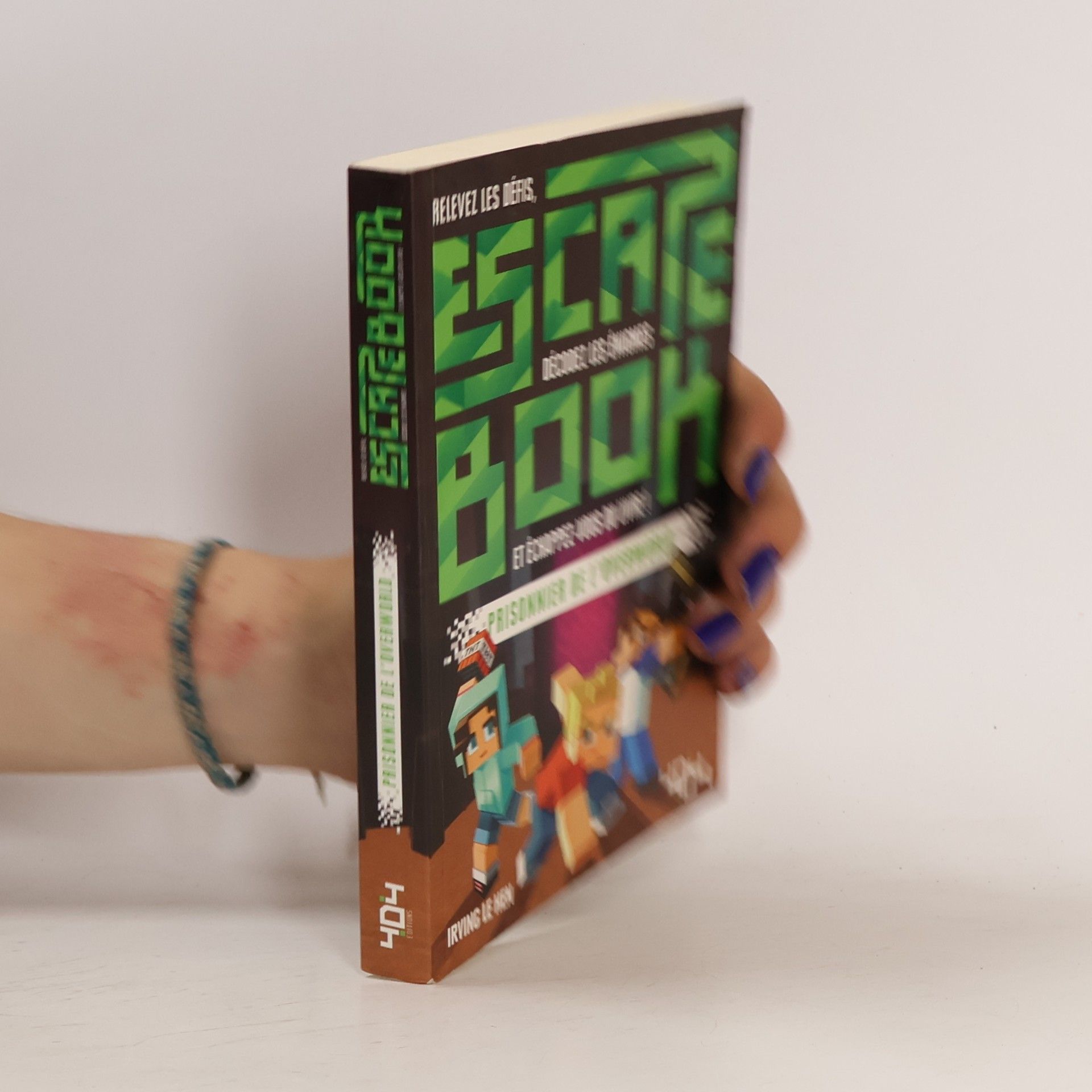 Irving Le Man Escape Book: Escape book