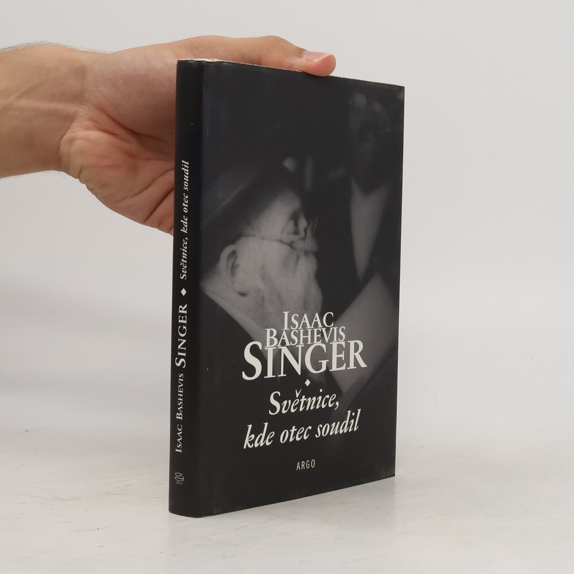 Isaac Bashevis Singer Světnice, kde otec soudil