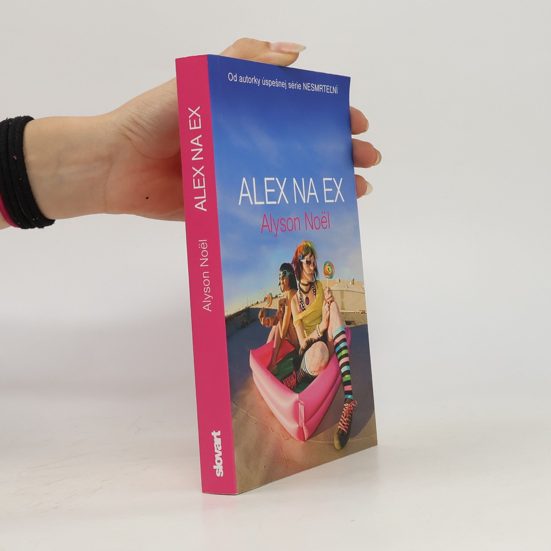 Alyson Noël Alex na ex