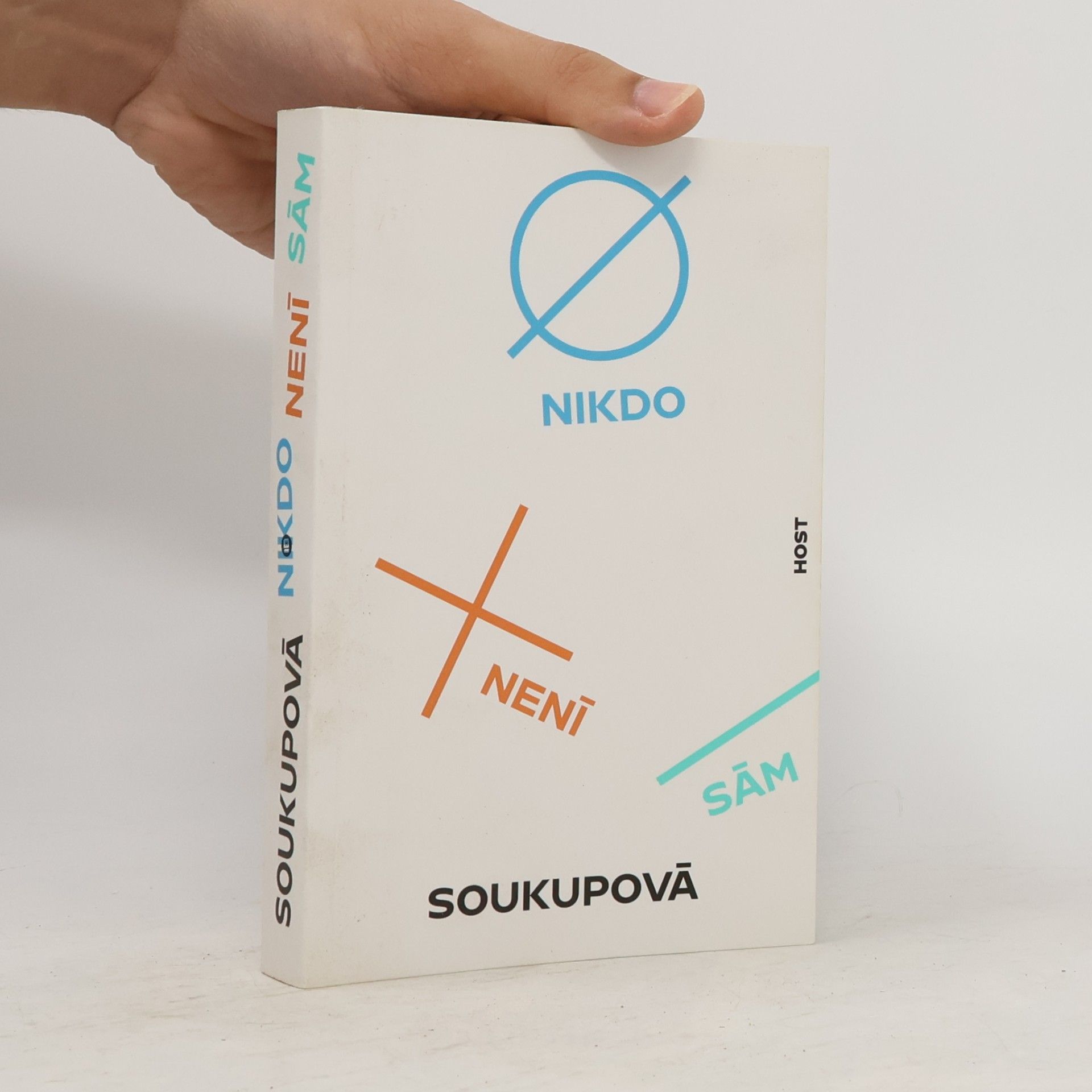 Petra Soukupova Nikdo není sám