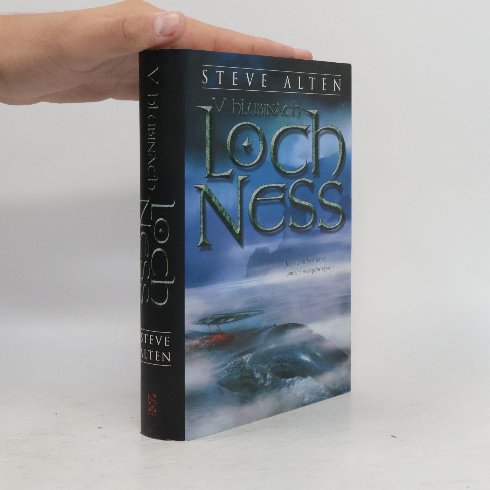 Steve Alten V hlubinách Loch Ness