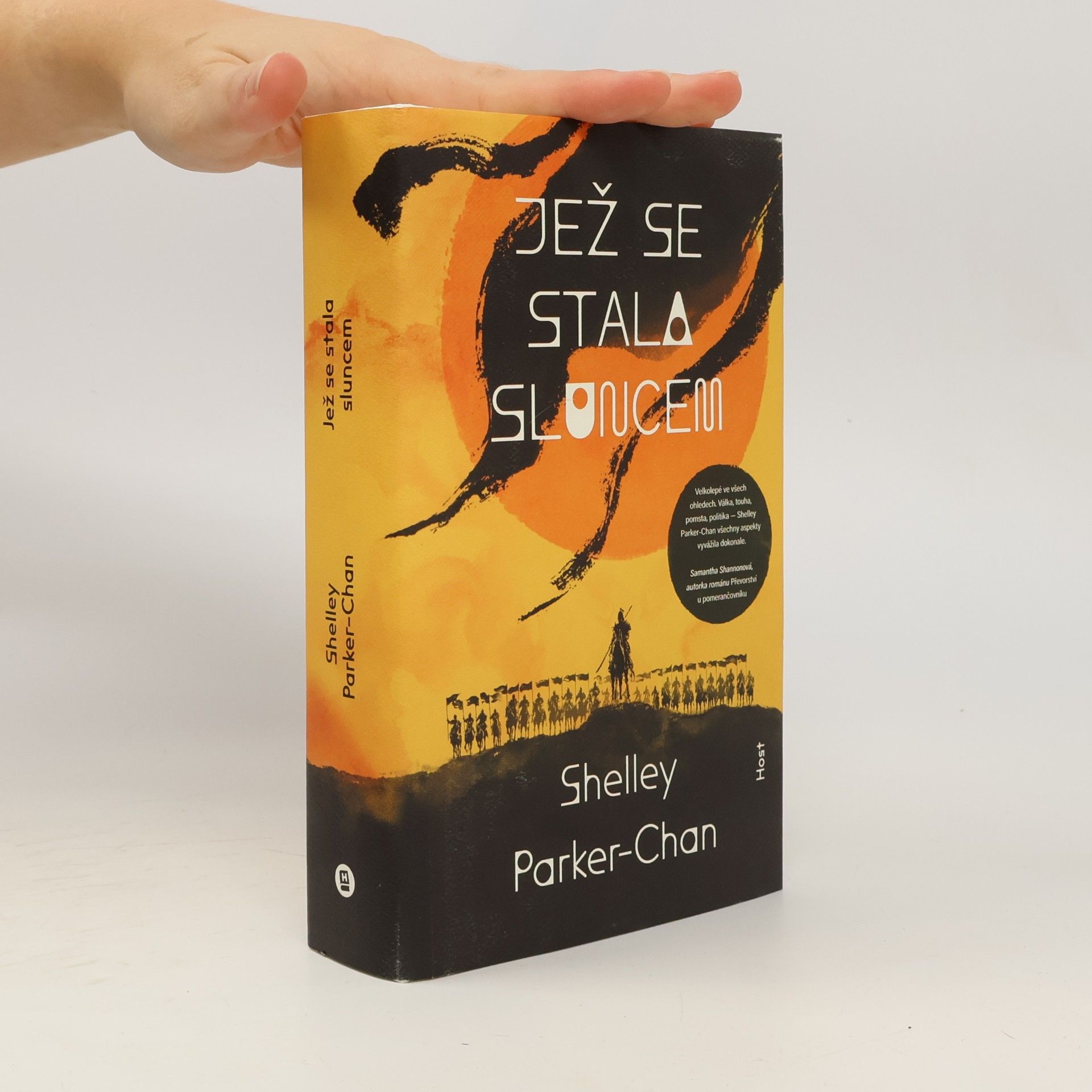 Shelley Parker Chan Jež se stala sluncem