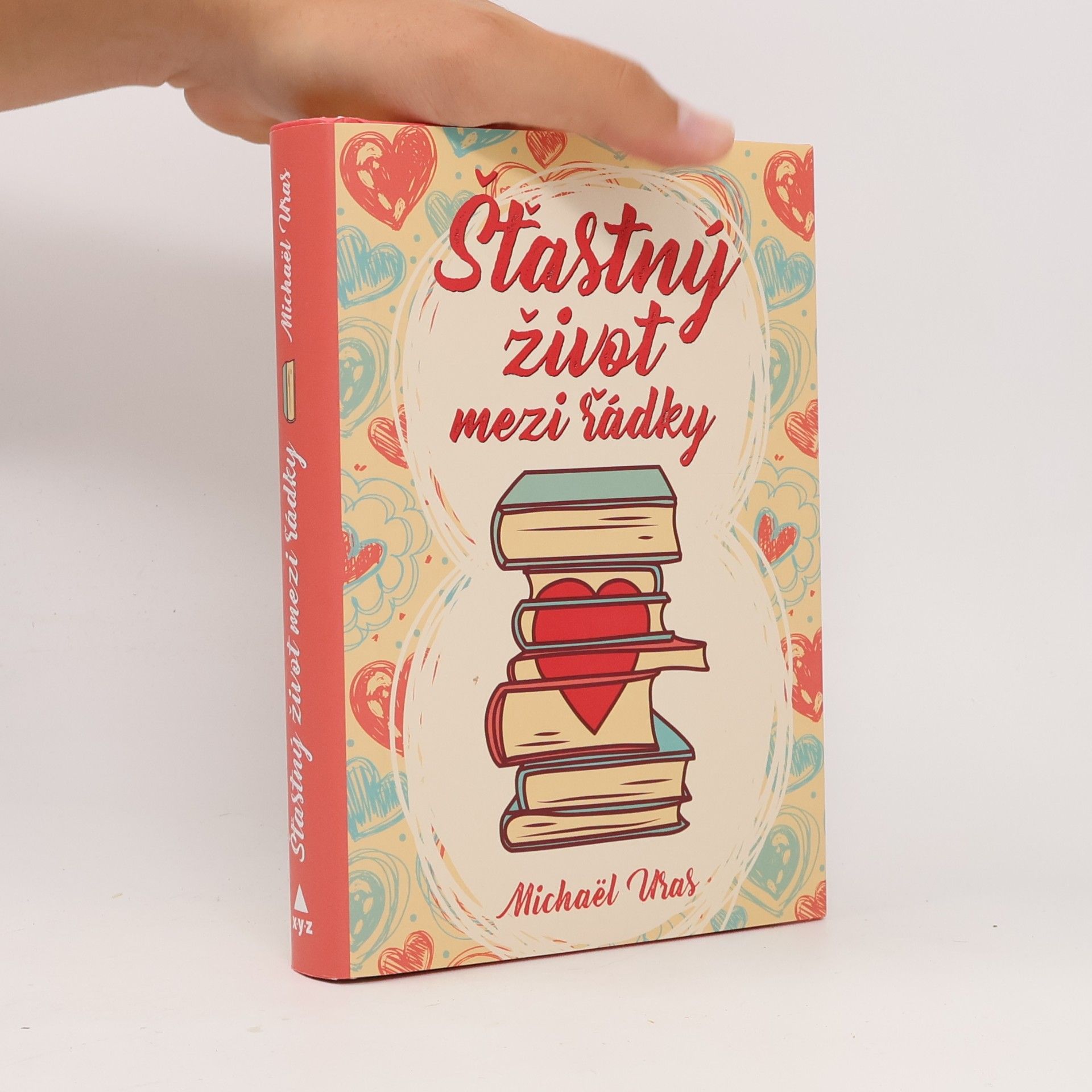 Michaël Uras Šťastný život mezi řádky