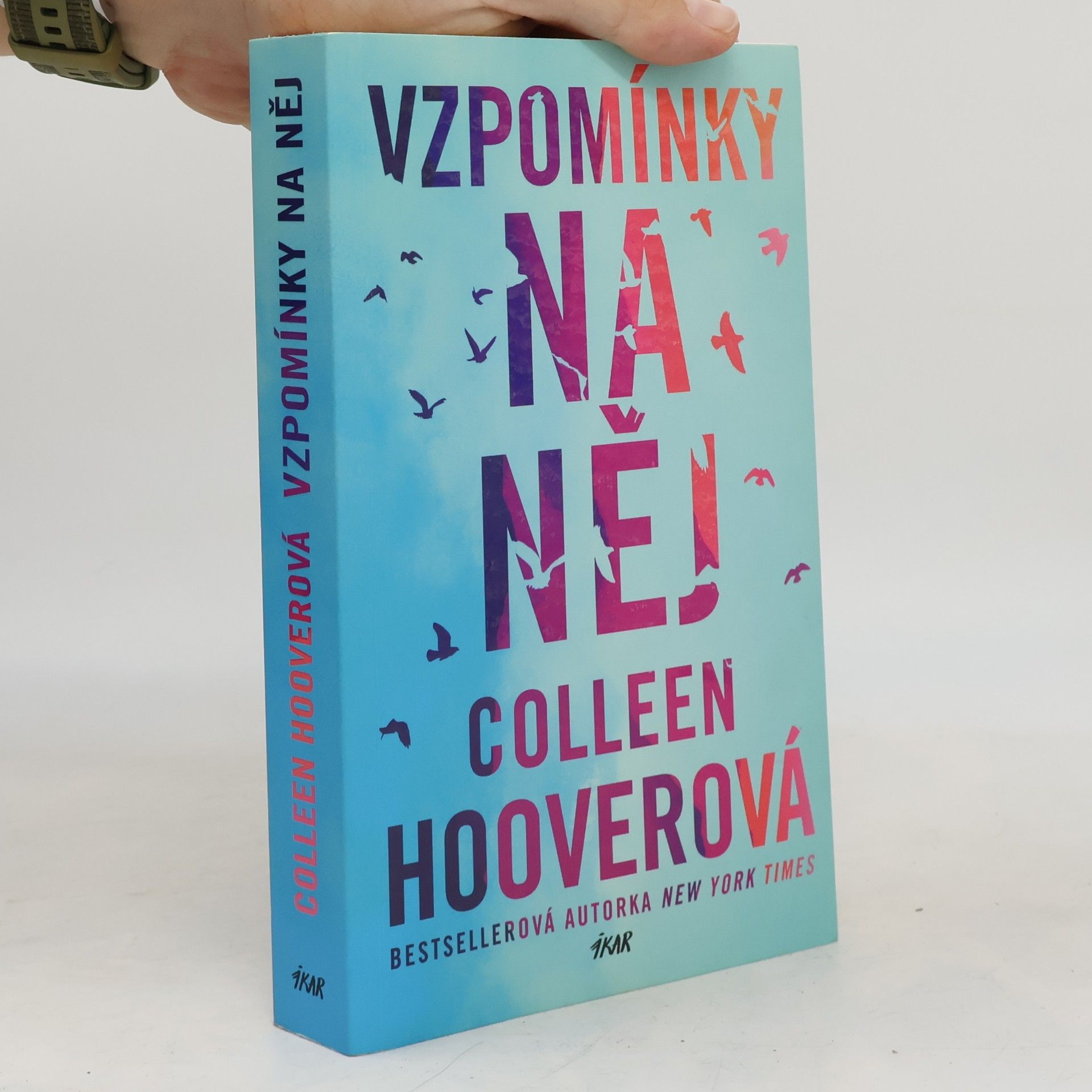 Colleen Hoover Vzpomínky na něj