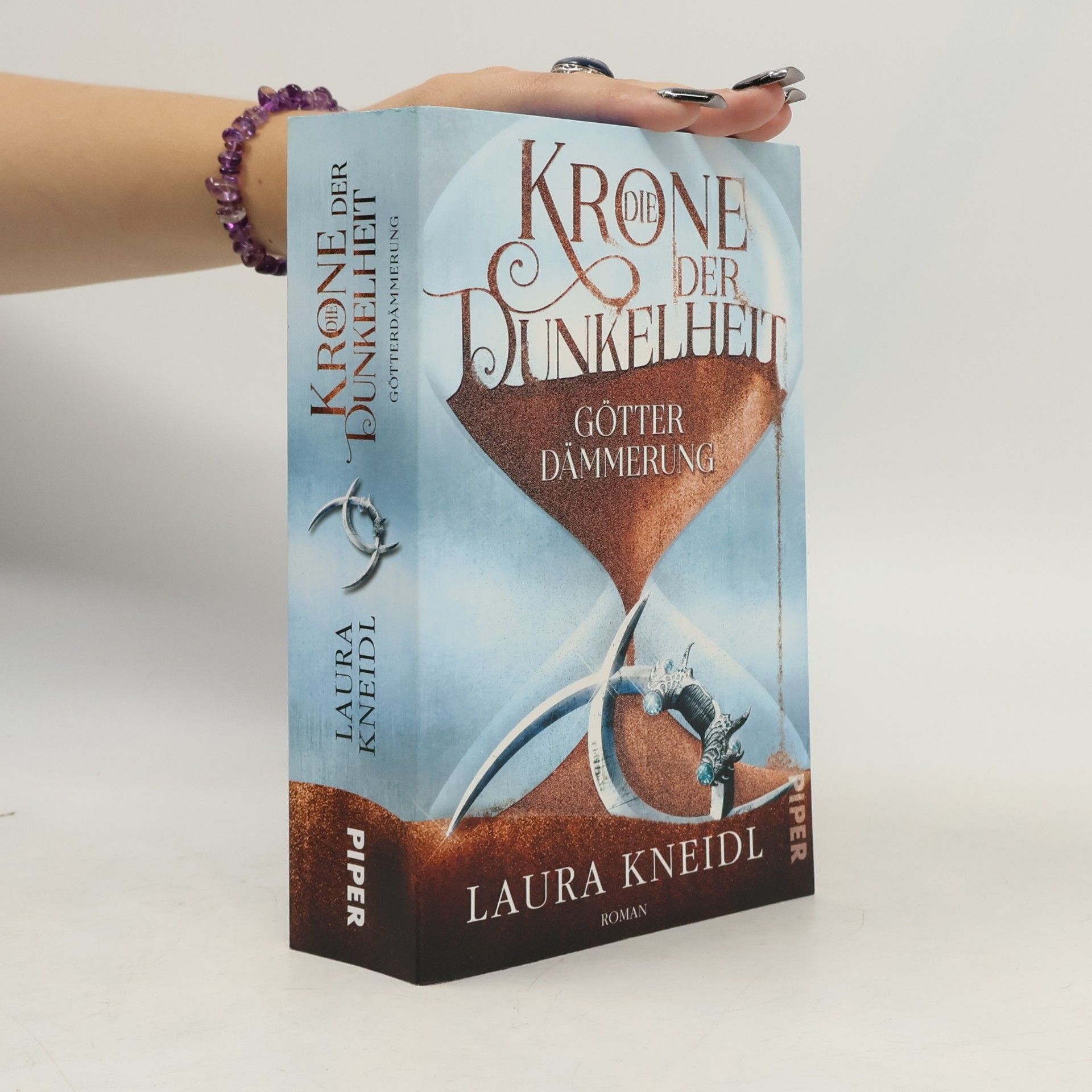 Laura Kneidl Die Krone der Dunkelheit