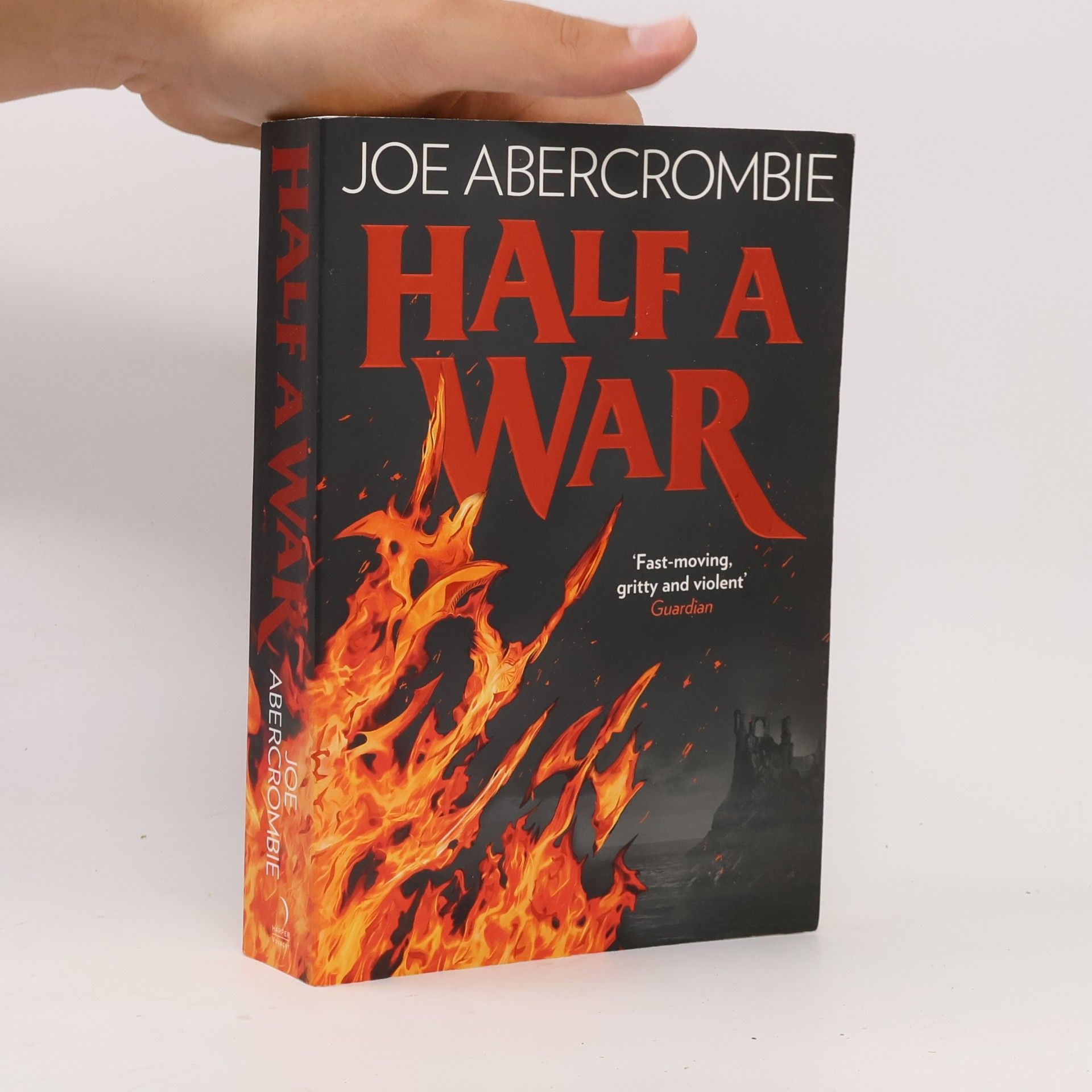 Joe Abercrombie Half a War