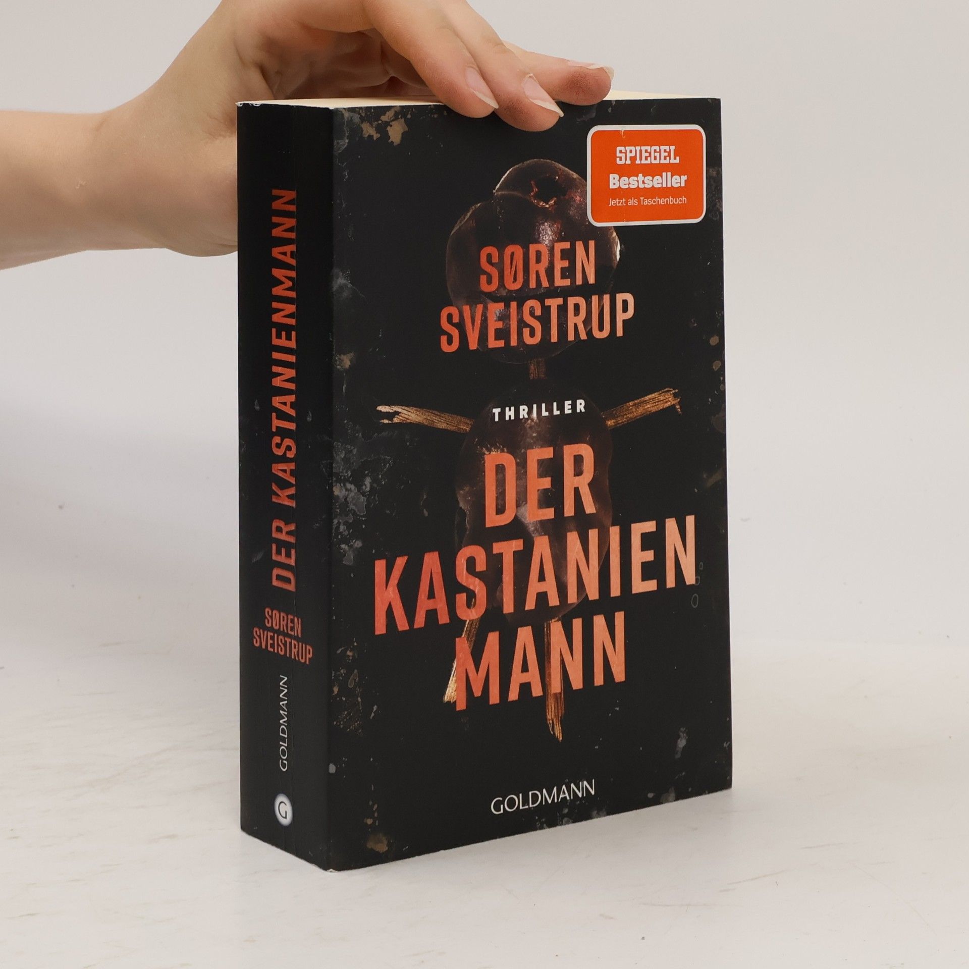 Søren Sveistrup Der Kastanienmann