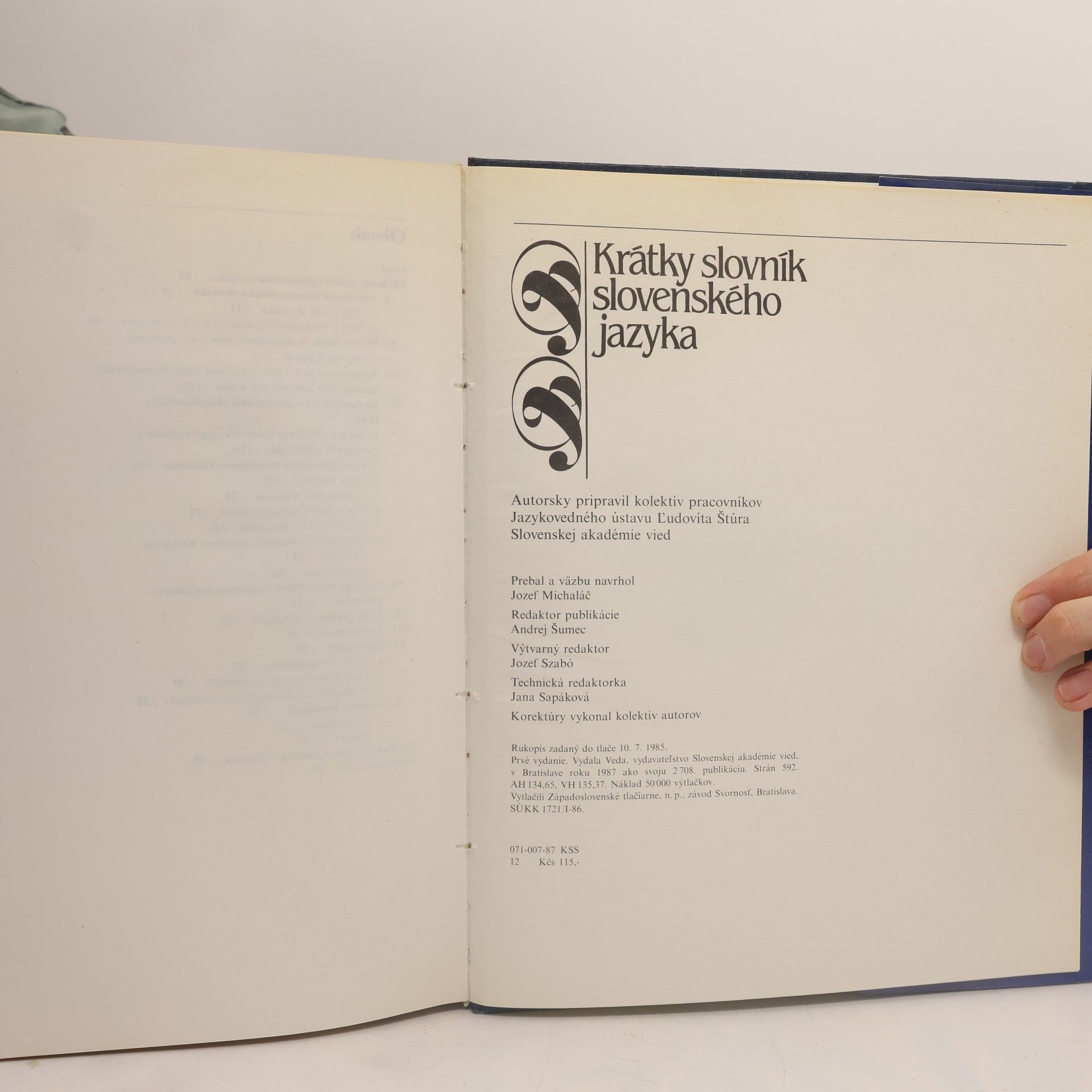 Autorenkollektiv Krátky slovník slovenského jazyka