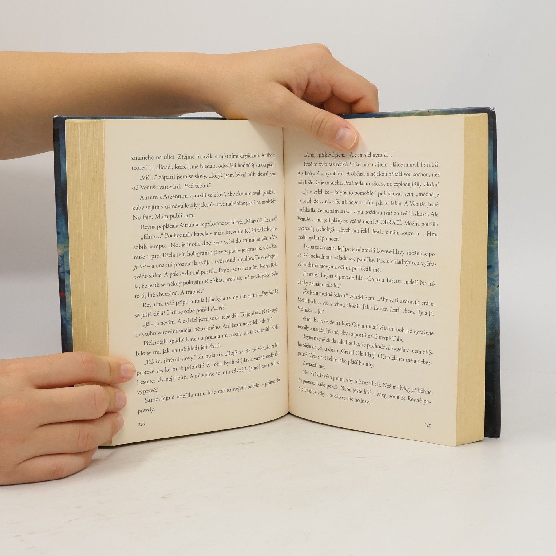 Rick Riordan Apollónův pád. Hrobka nemrtvých