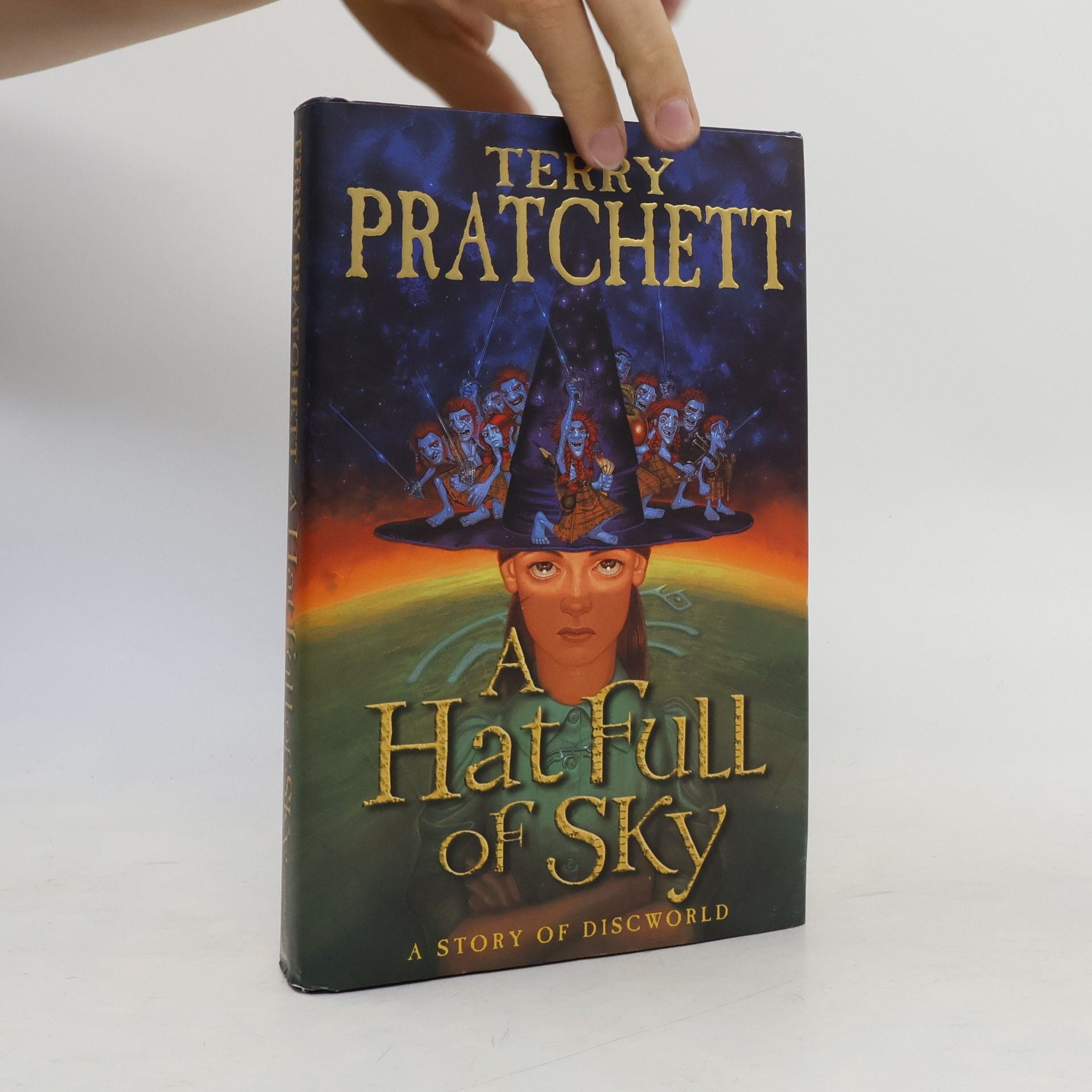 Terry Pratchett A Hat Full of Sky