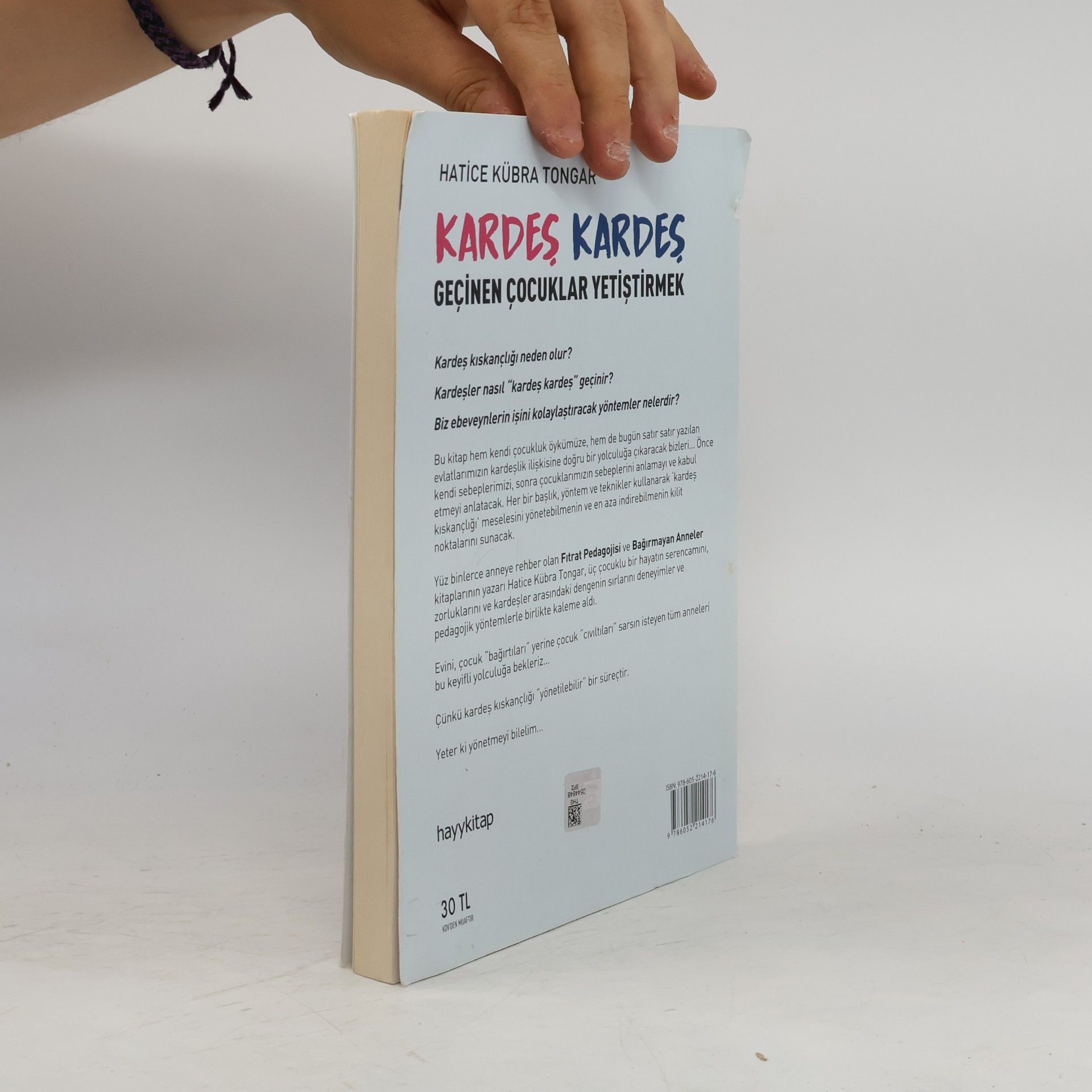 Hatice Kübra Tongar Kardeş Kardeş Geçinen Çocuklar Yetiştirmek