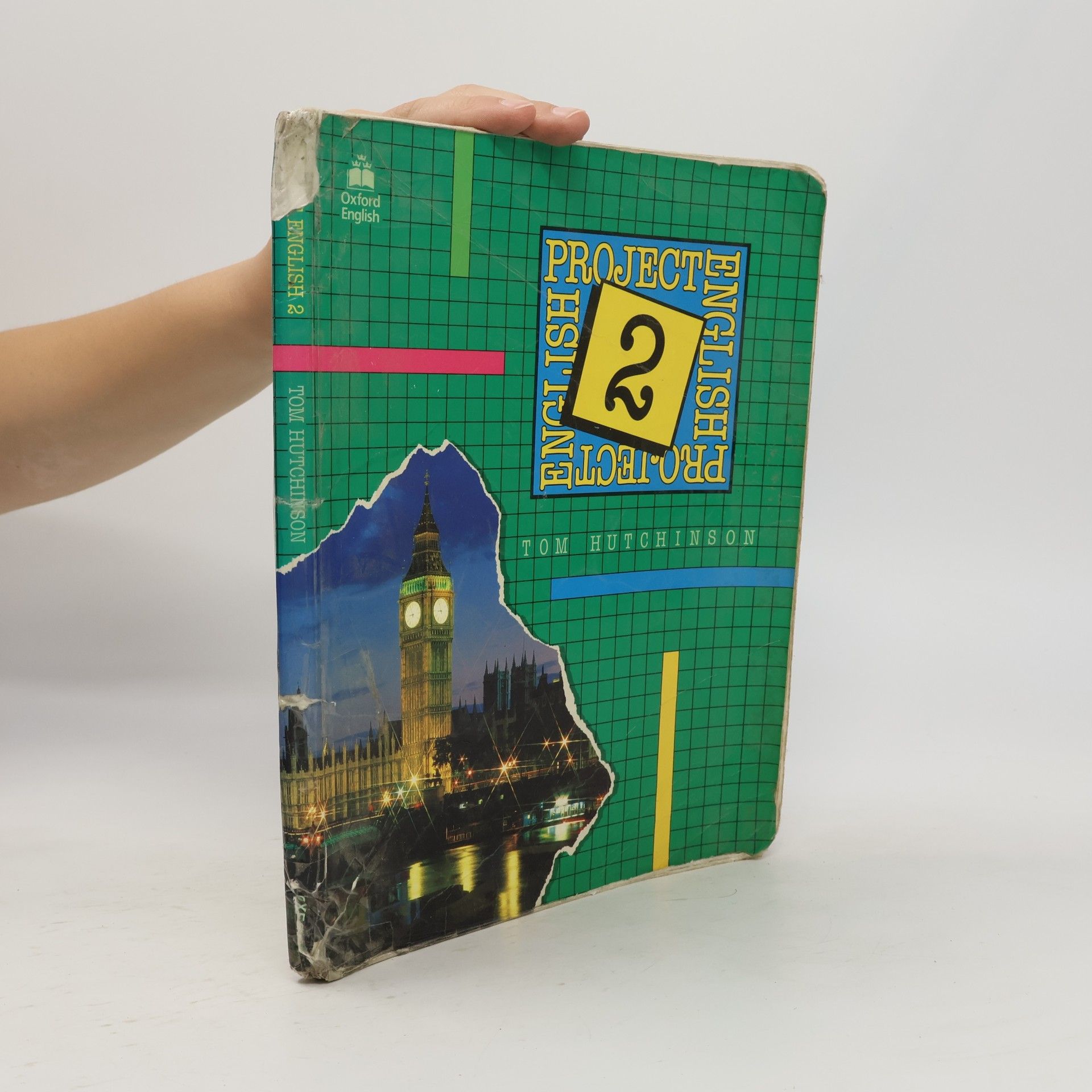Tom Hutchinson Project English 2: Student's book