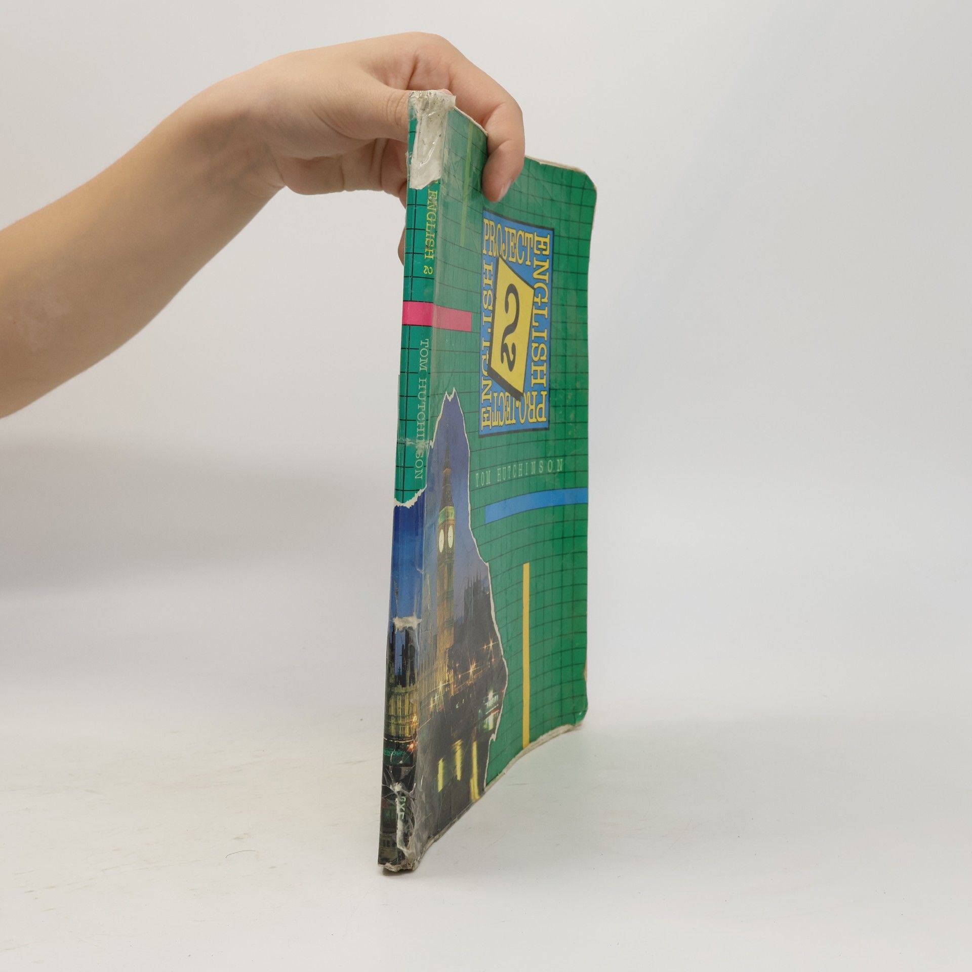 Tom Hutchinson Project English 2: Student's book